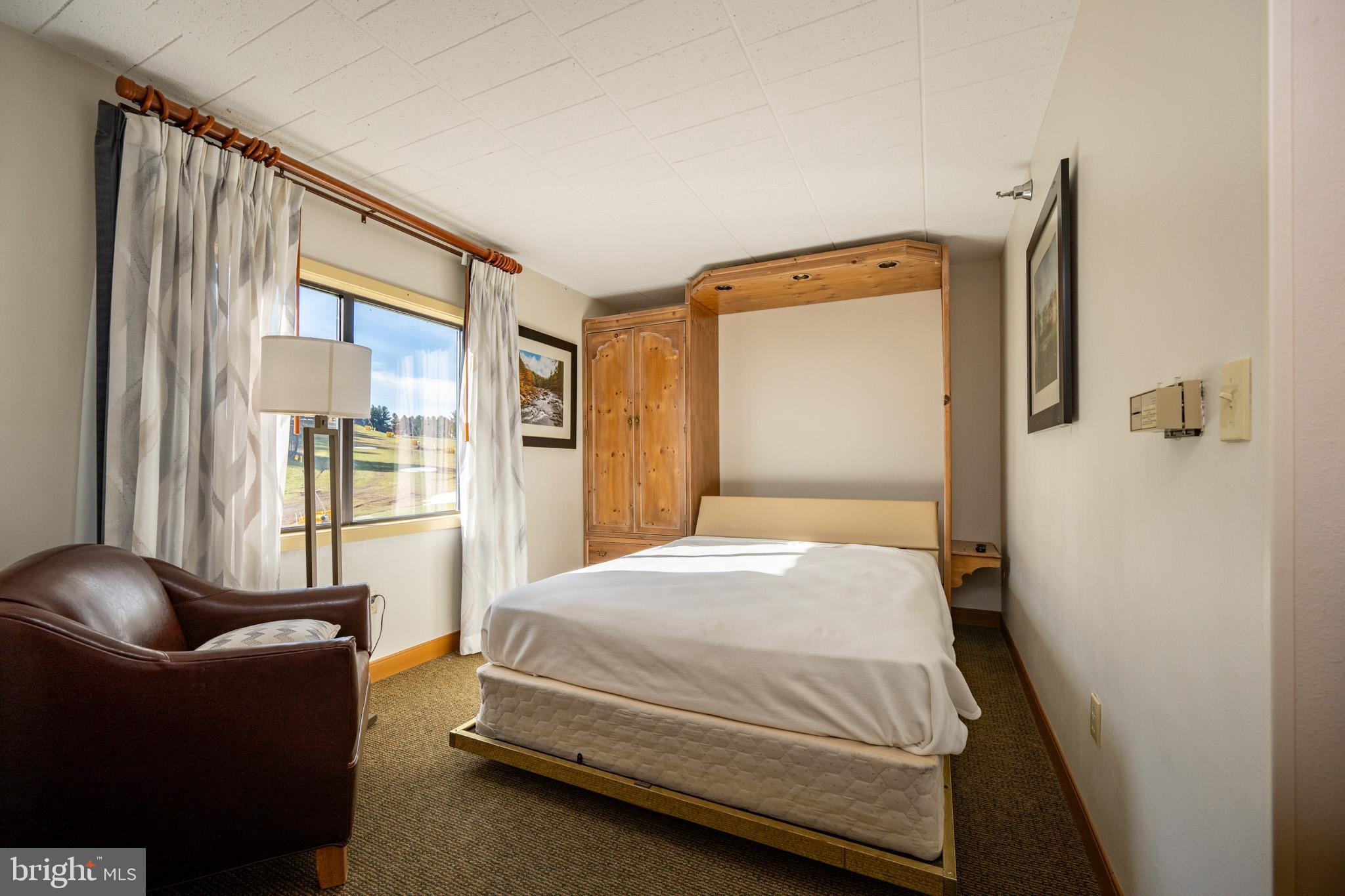 WISP HOTEL - Residential