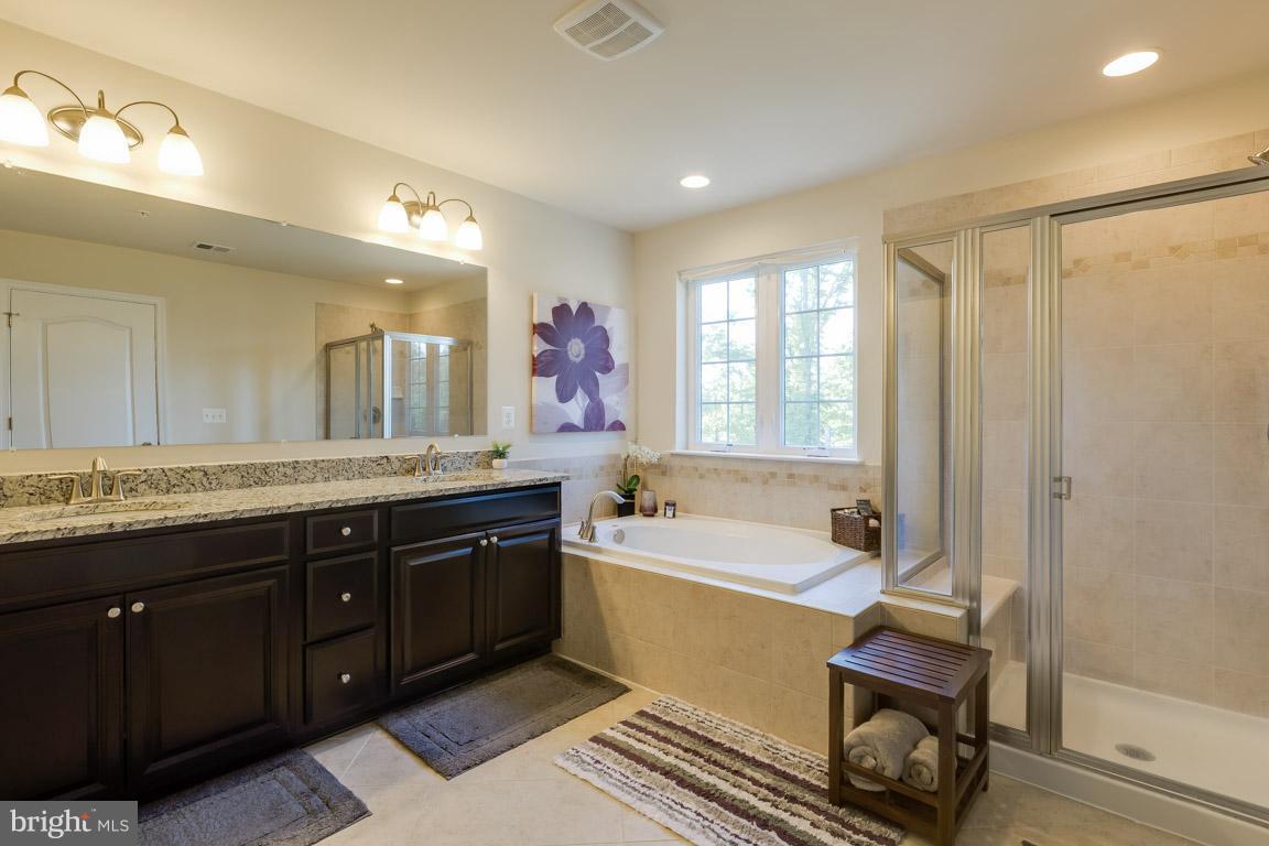 GLENEAGLES - Residential