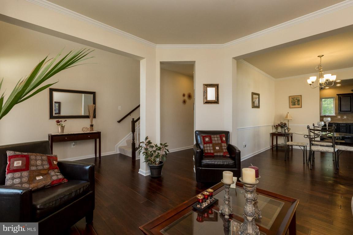 GLENEAGLES - Residential