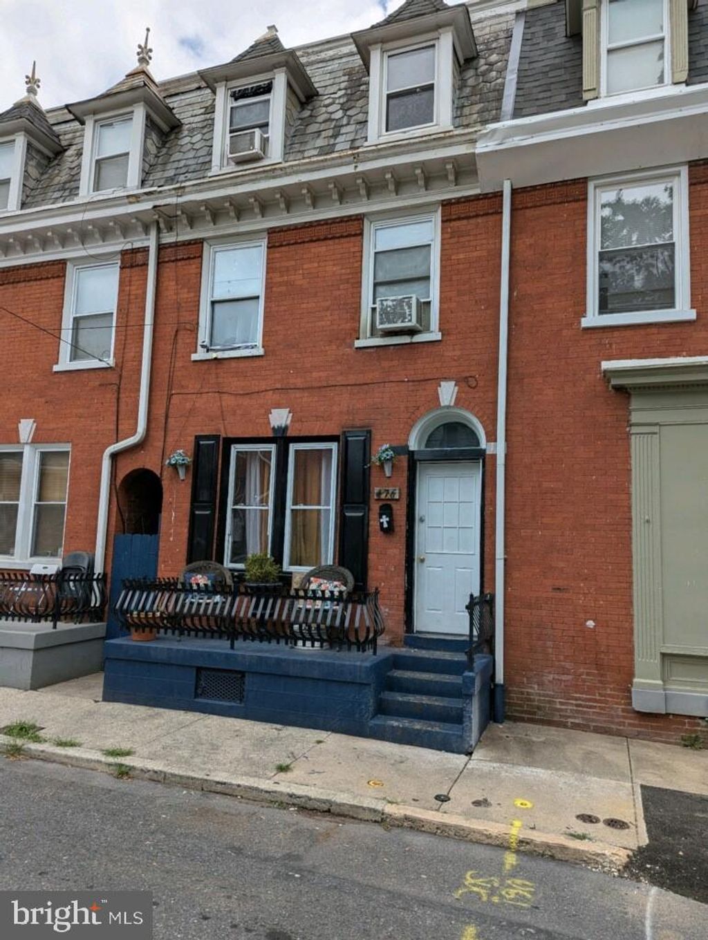 Photo of 476 Fremont Street, Lancaster, PA 17603 (MLS # PALA2053928)