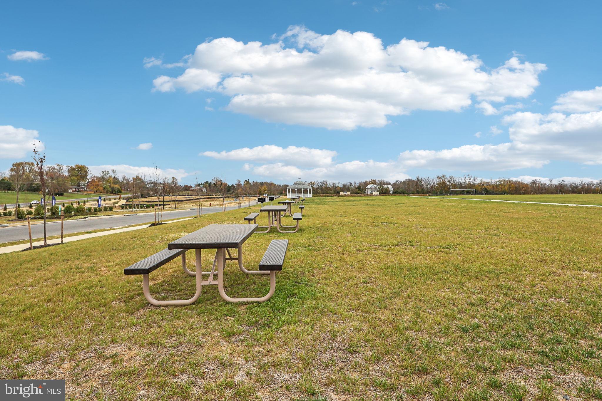 VALLEY VIEW - Residential