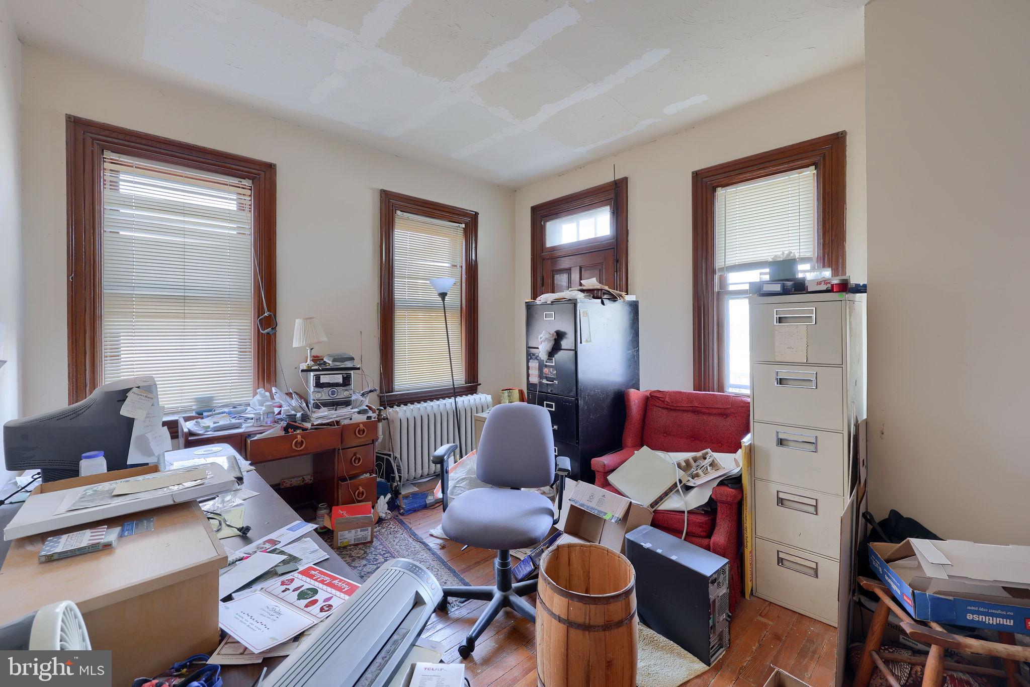 THE AVENUES - Residential