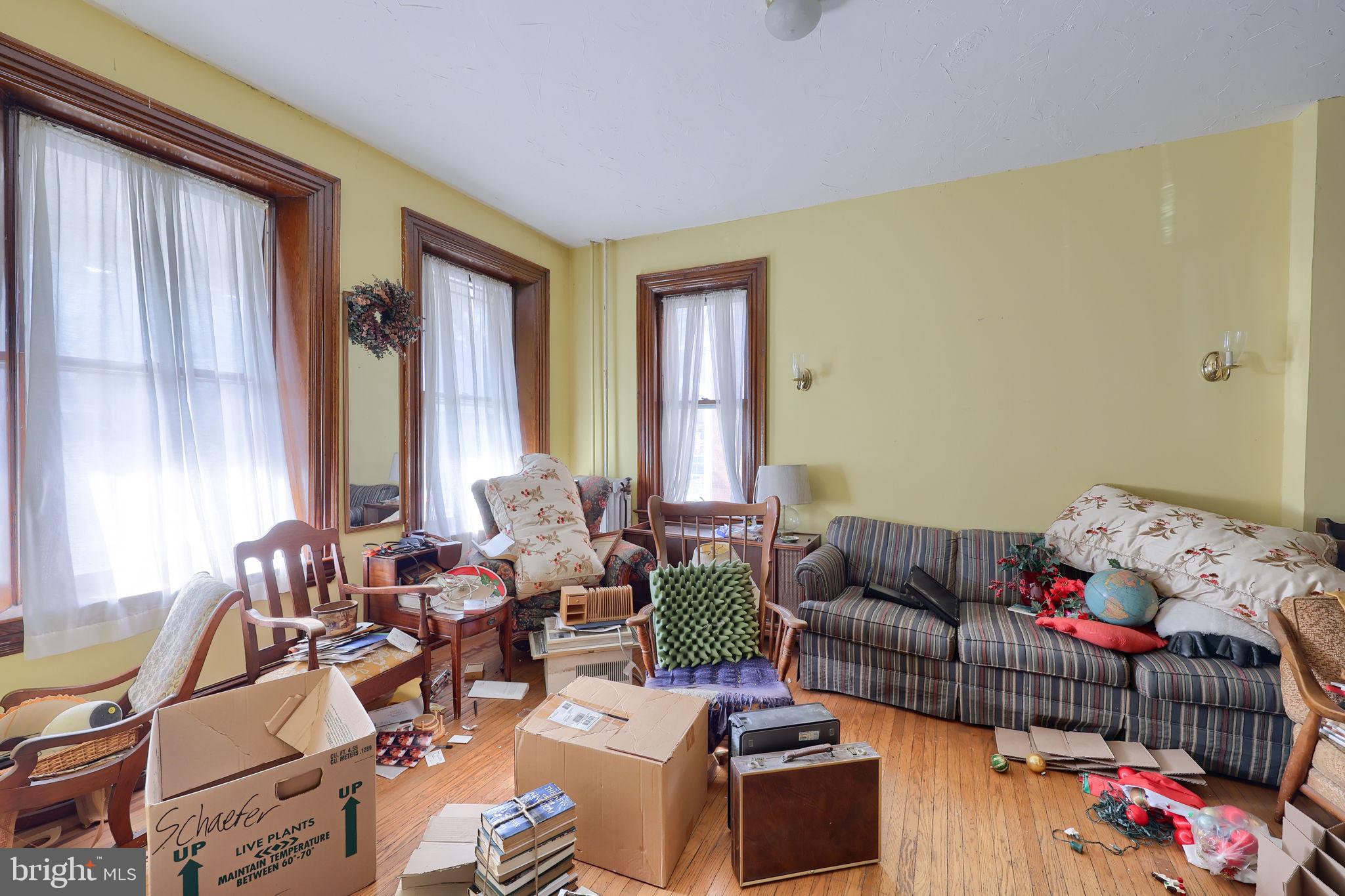 THE AVENUES - Residential