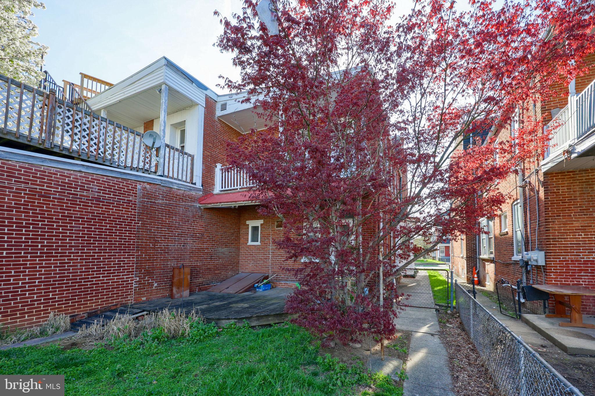 THE AVENUES - Residential