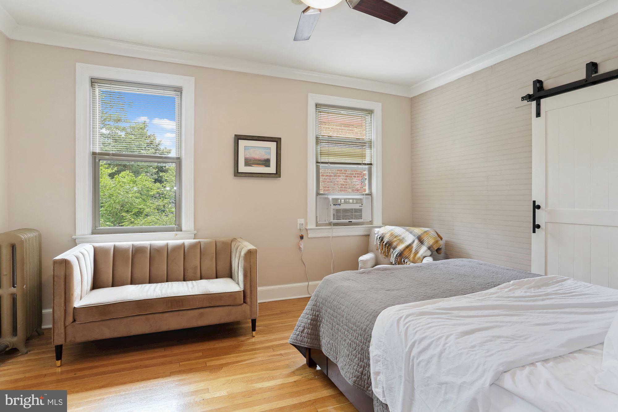 105 6TH STREET SE 201