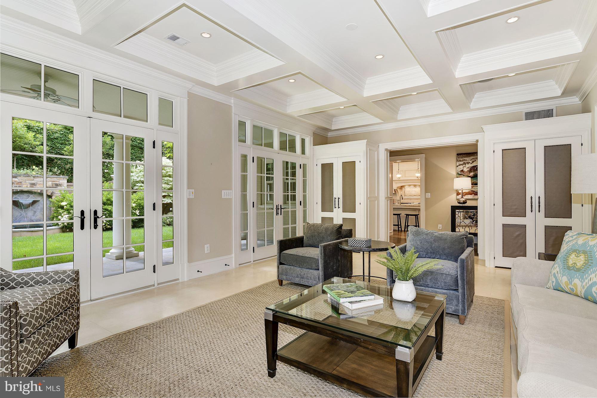 FOXHALL - Residential