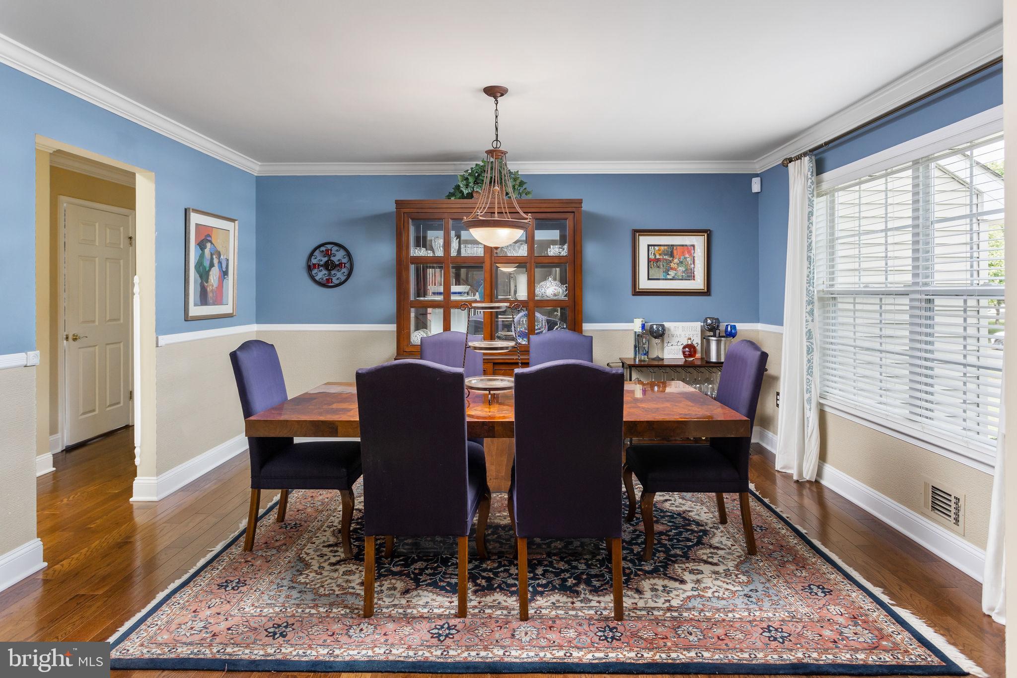 10 TANAGER LANE