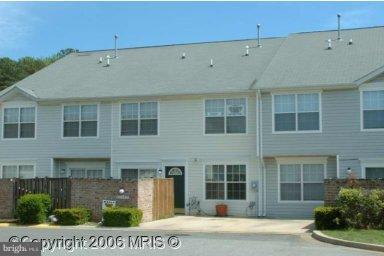 HICKORY HILLS - Residential Lease