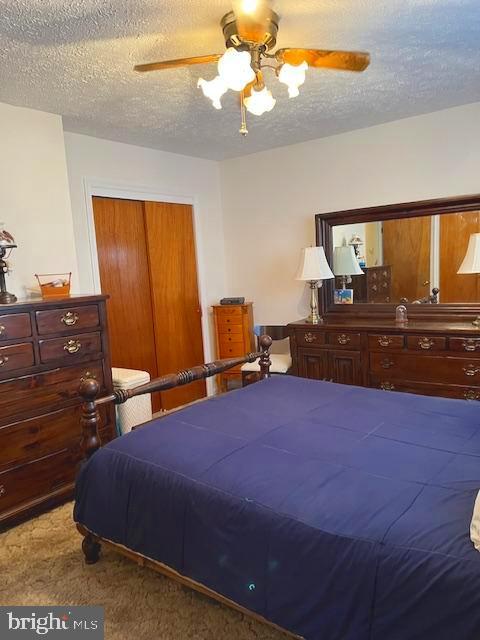 GOLDEN BEACH - Residential