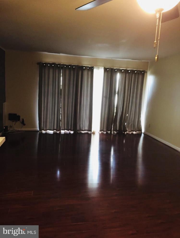 TREETOP CONDO - Residential