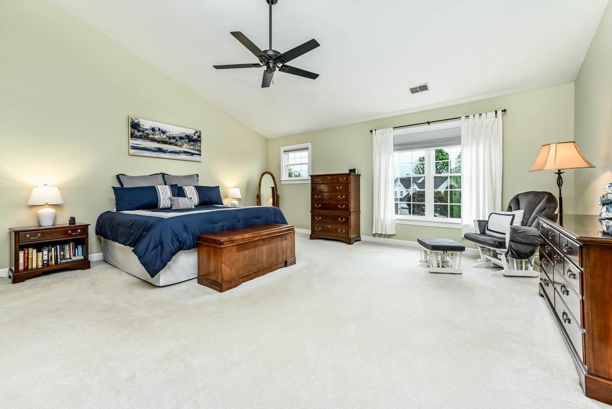 POTOMAC LAKES - Residential