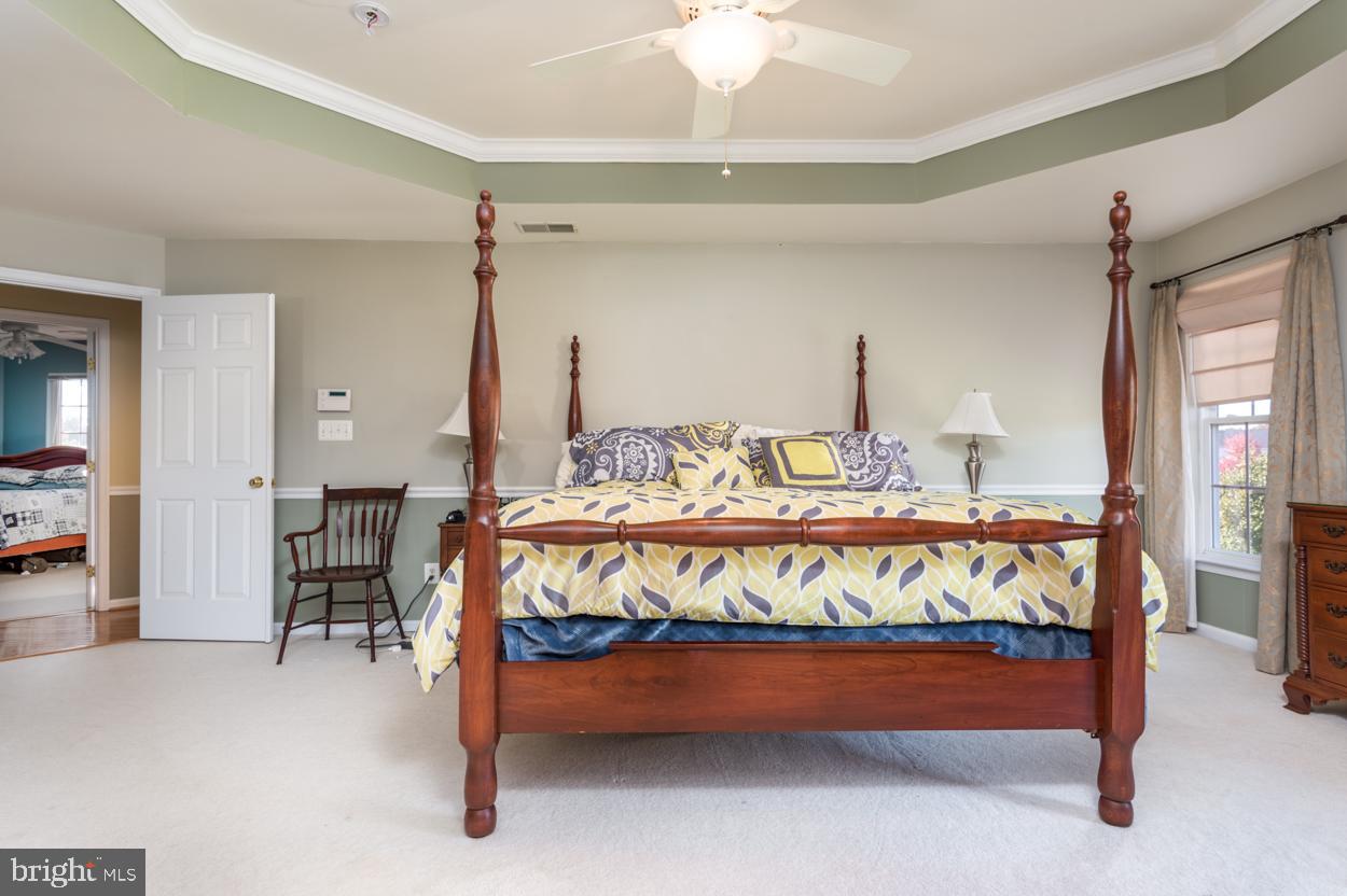 HERITAGE FARMS - Residential