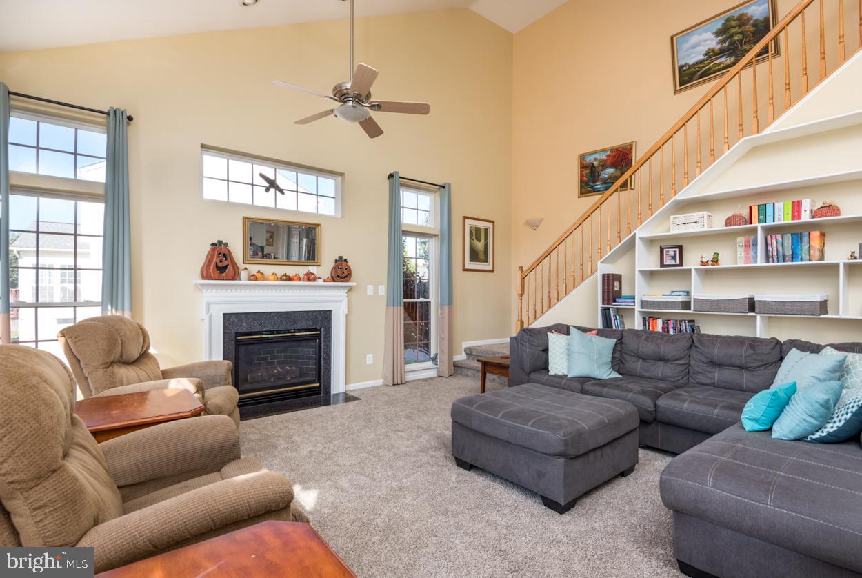 HERITAGE FARMS - Residential