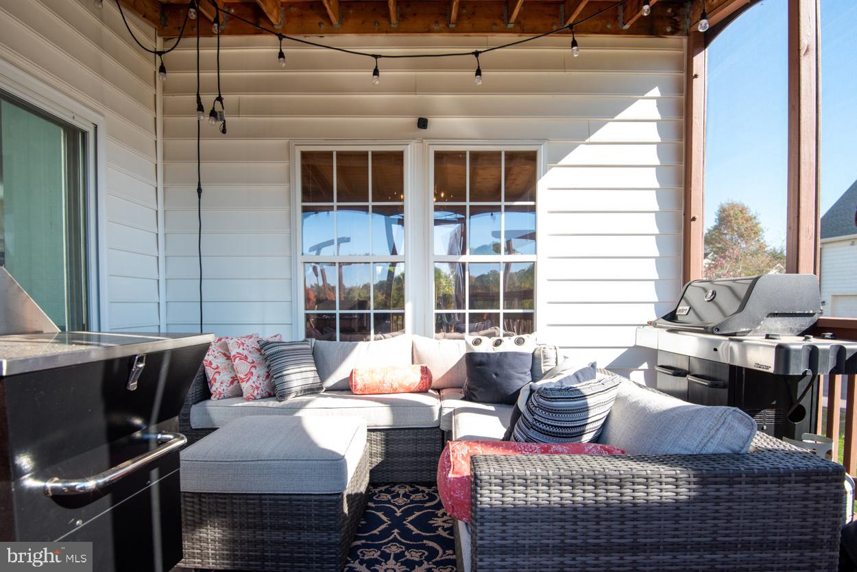 HERITAGE FARMS - Residential