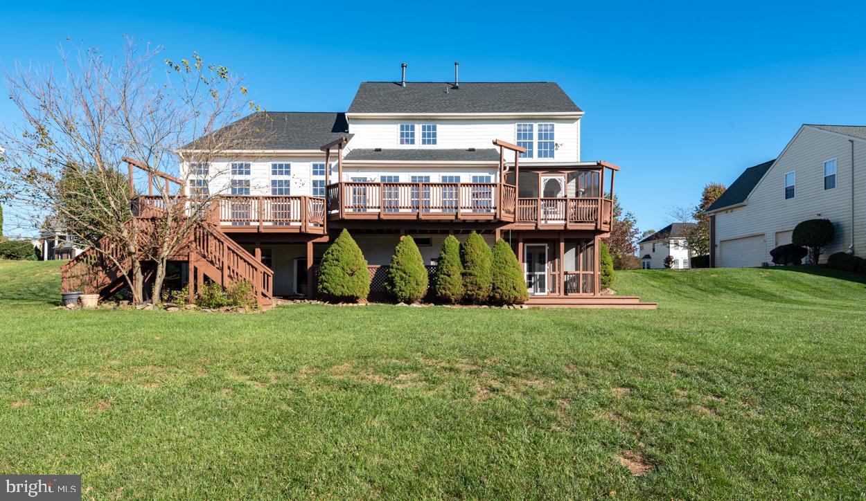 HERITAGE FARMS - Residential