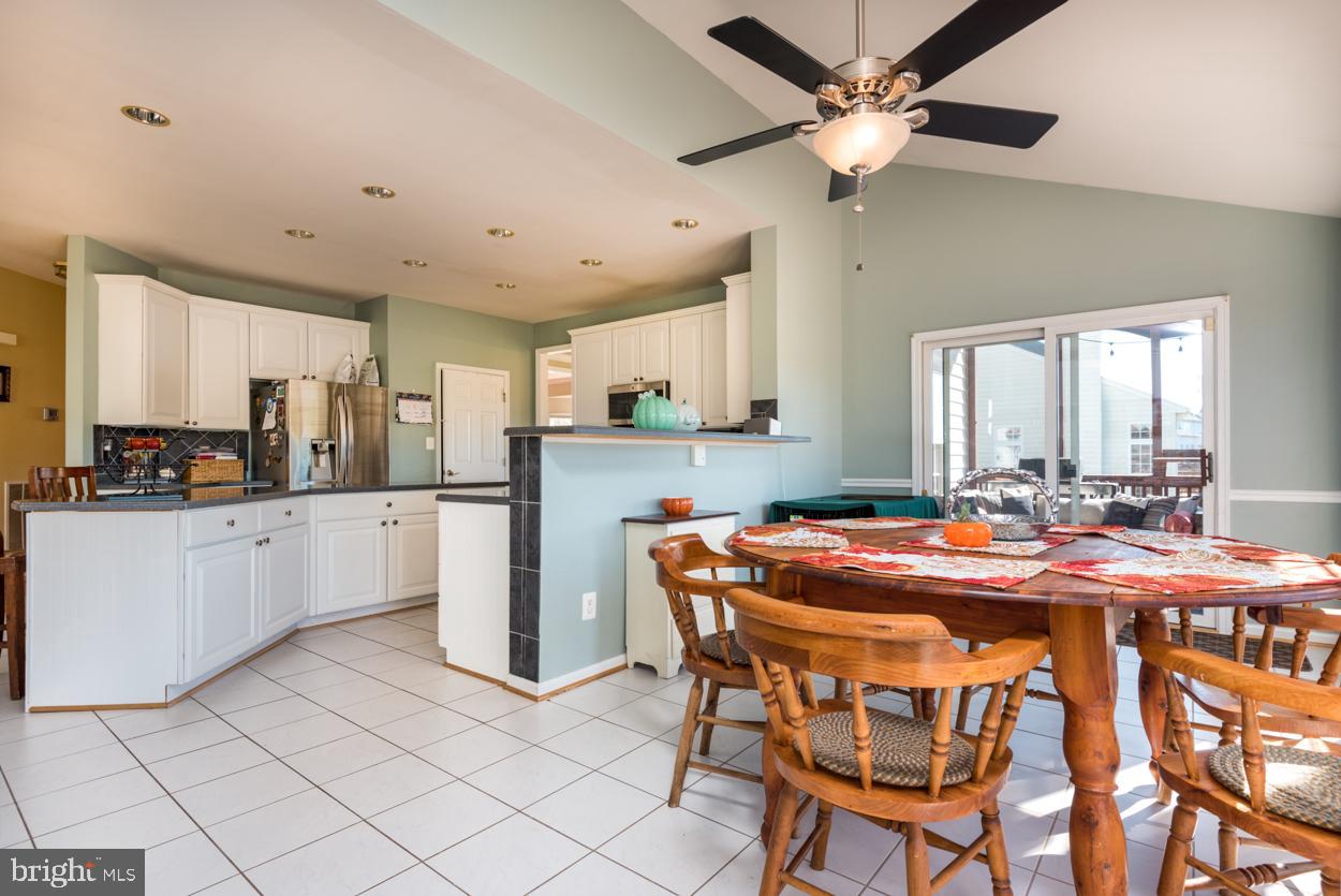 HERITAGE FARMS - Residential