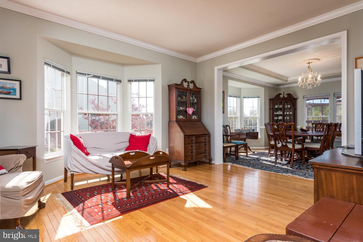 HERITAGE FARMS - Residential