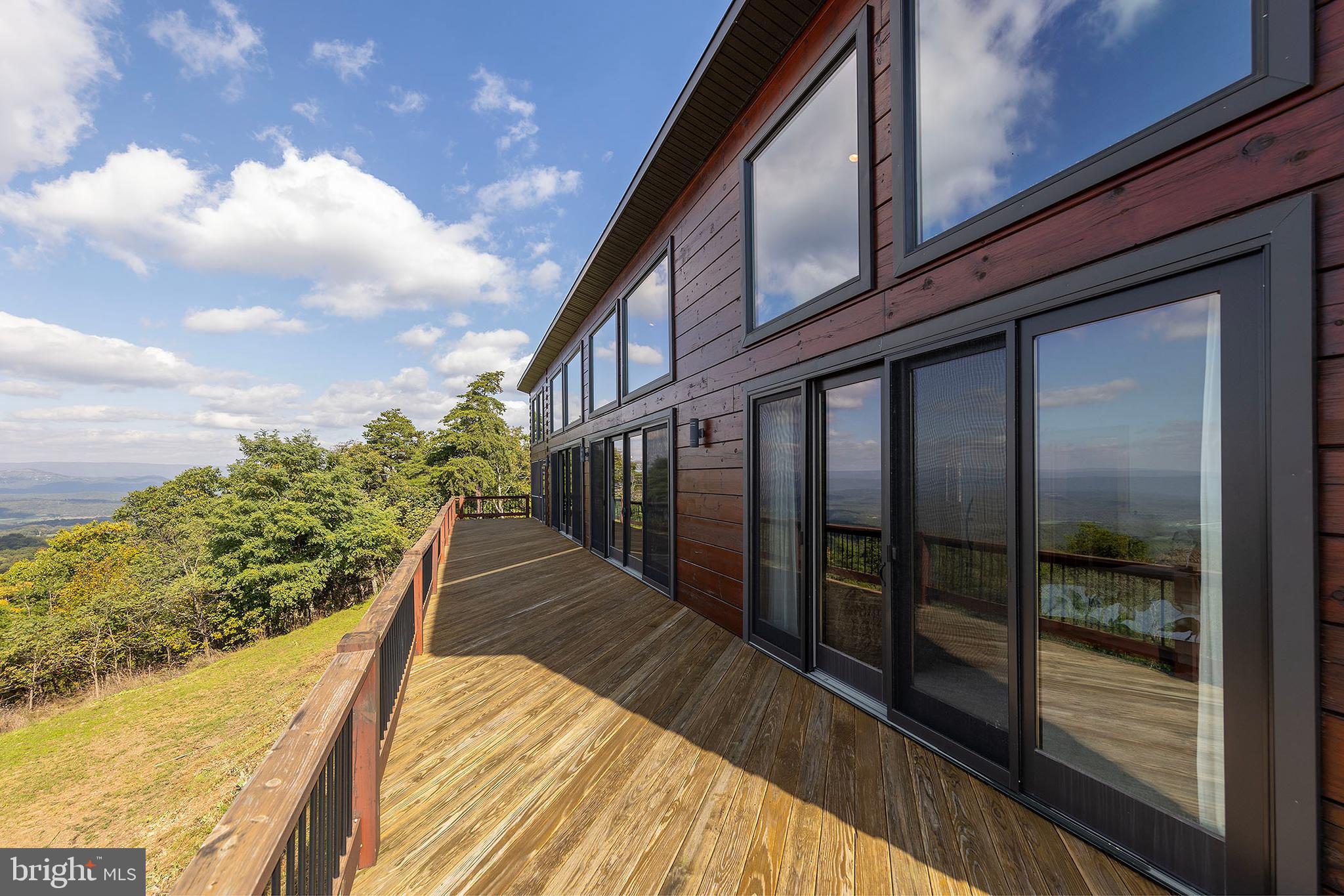 BLUFFS ON THE POTOMAC - Residential