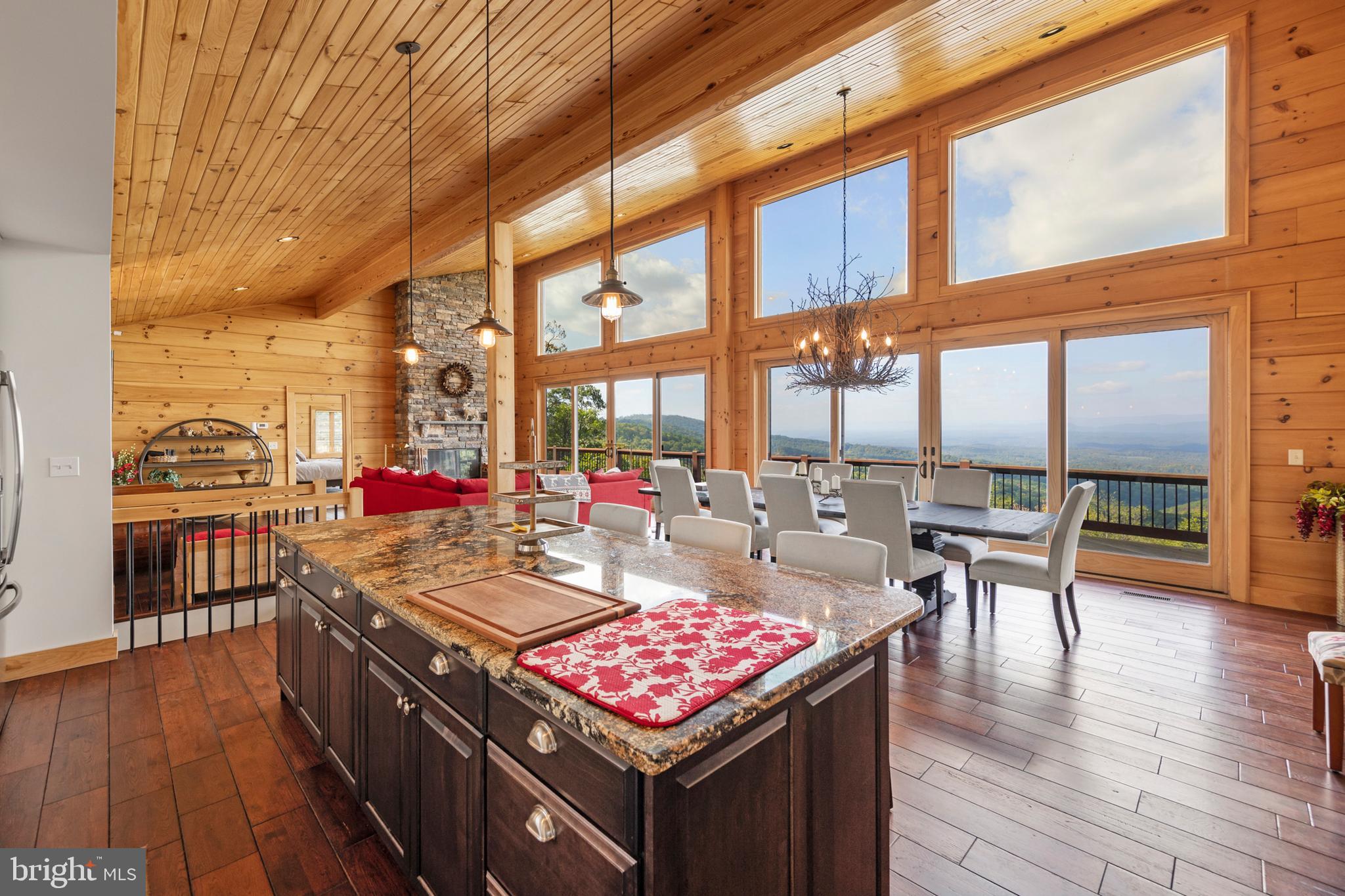 BLUFFS ON THE POTOMAC - Residential