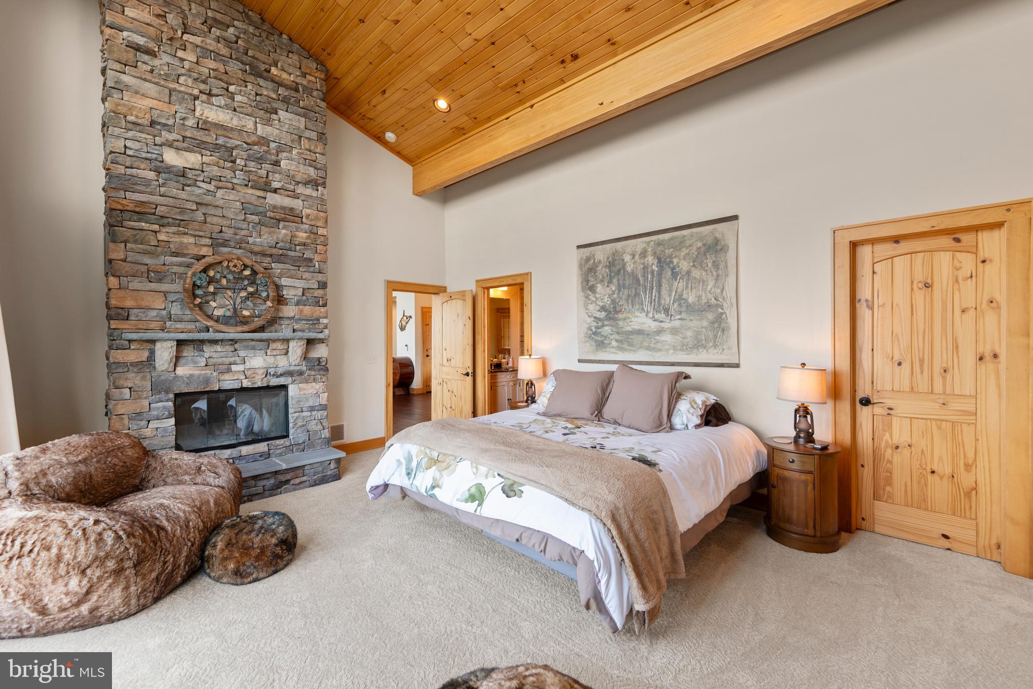 BLUFFS ON THE POTOMAC - Residential