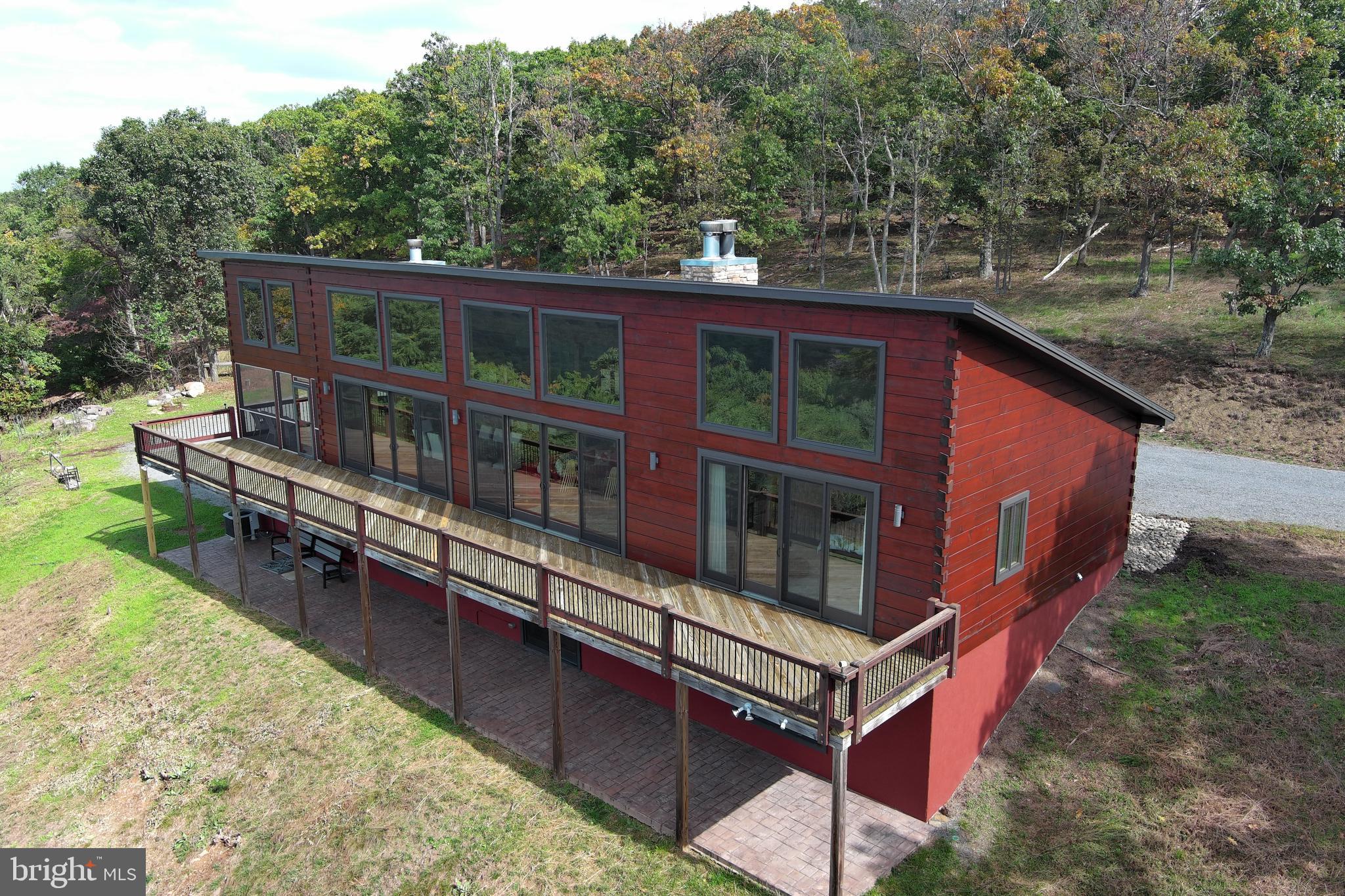 BLUFFS ON THE POTOMAC - Residential