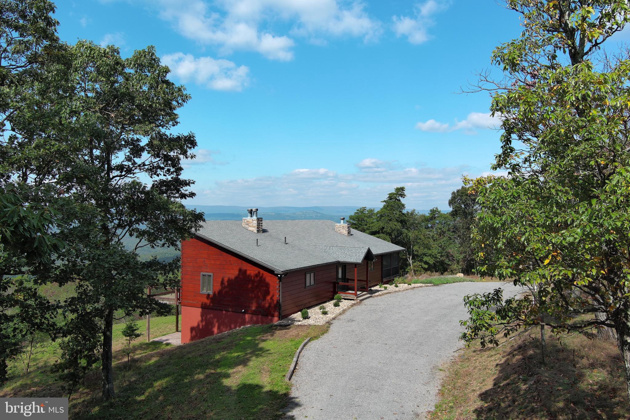 BLUFFS ON THE POTOMAC - Residential