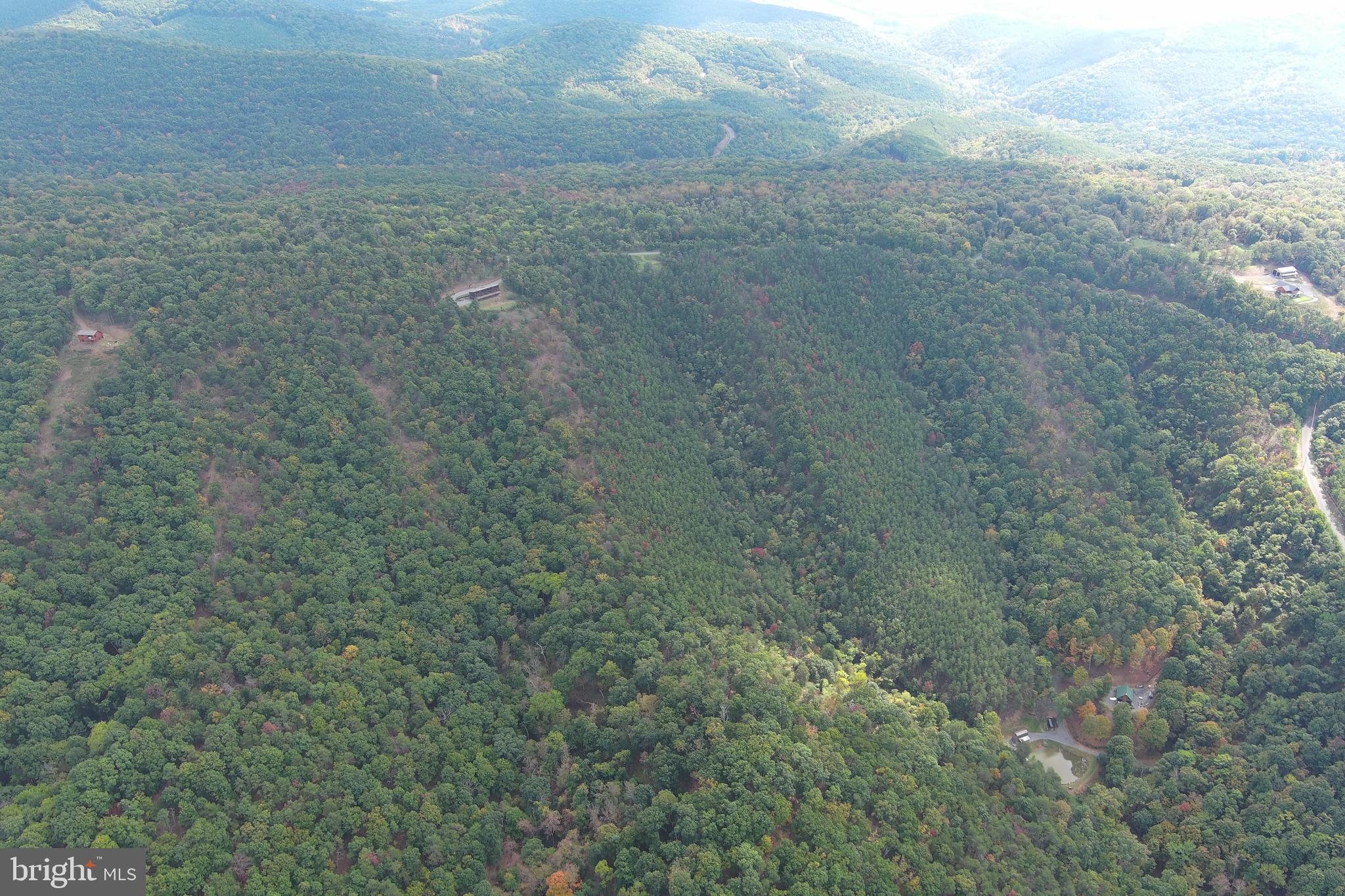 BLUFFS ON THE POTOMAC - Residential
