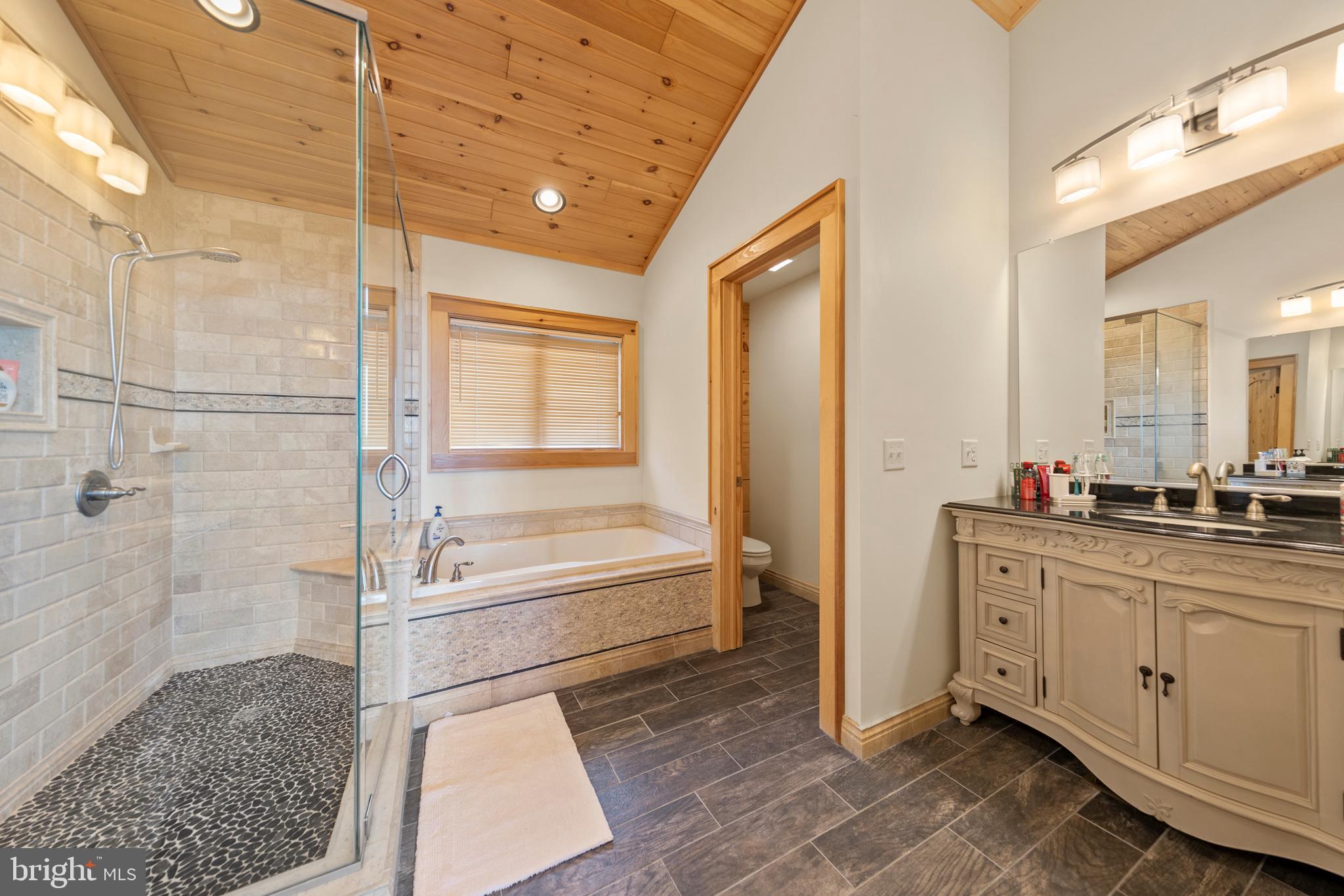 BLUFFS ON THE POTOMAC - Residential