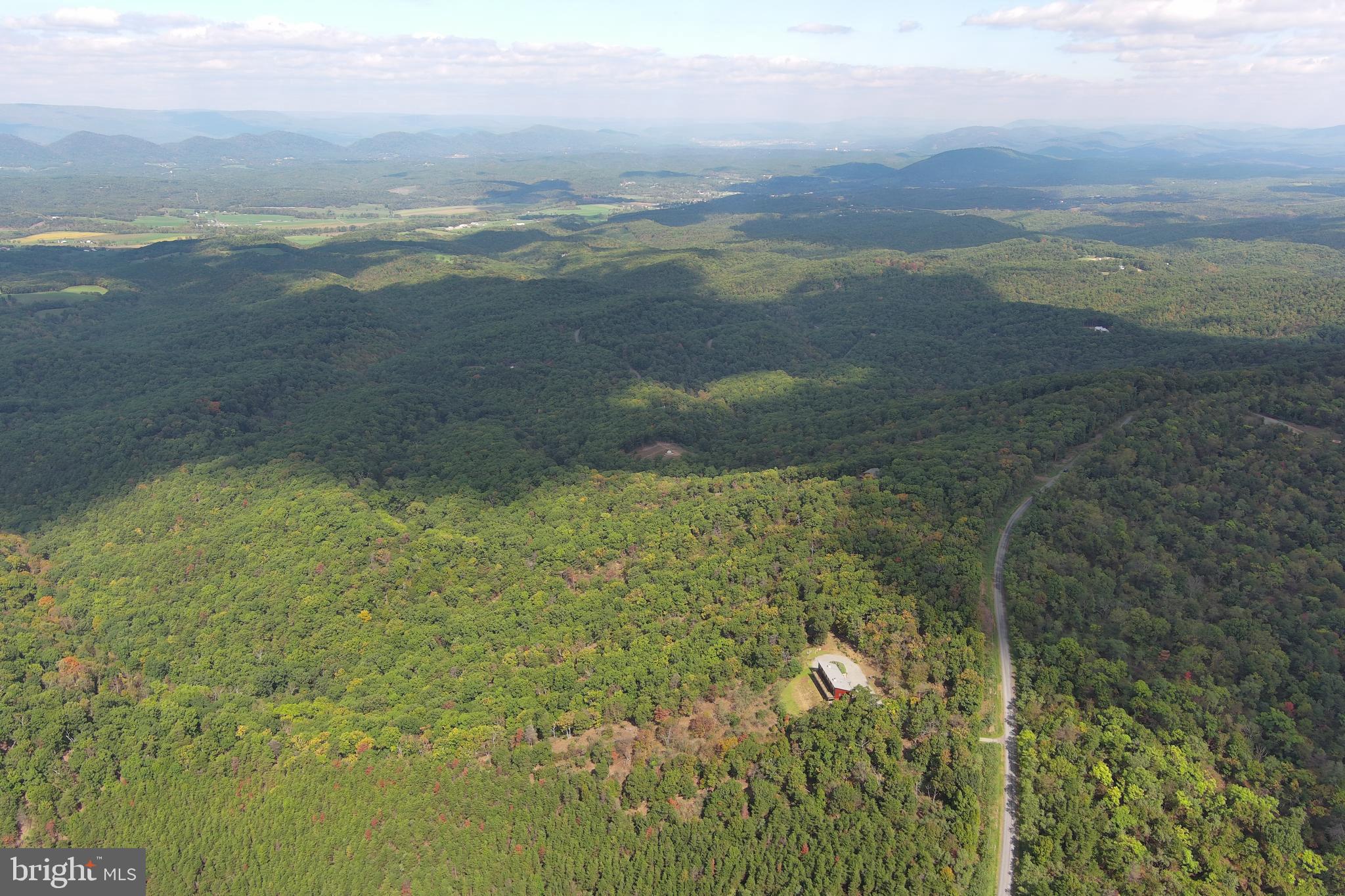 BLUFFS ON THE POTOMAC - Residential
