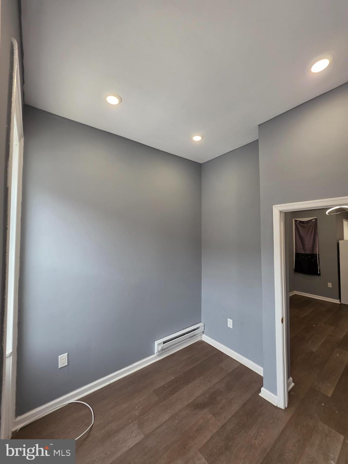 2535 N 8TH STREET 1