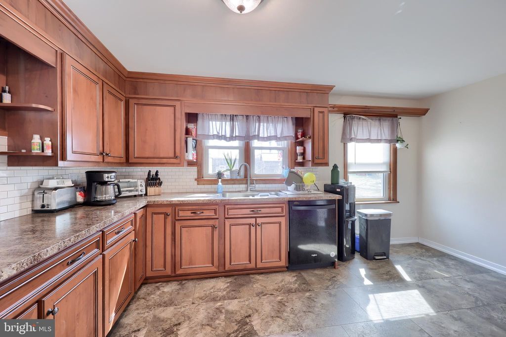 Photo of 850 E Main Street, MOUNT JOY, PA 17552 (MLS # PALA2065766)