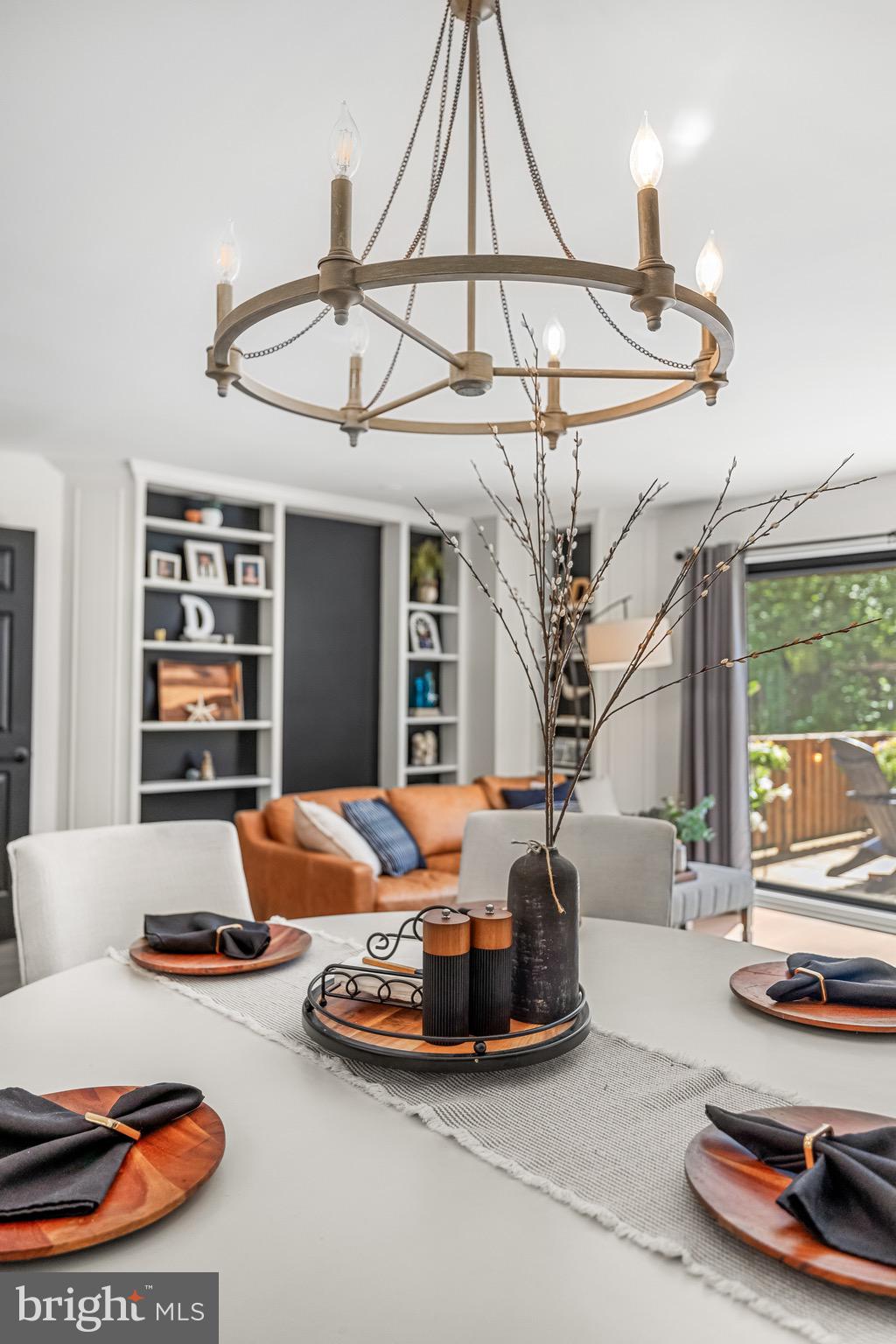 LOVETON FARMS - Residential