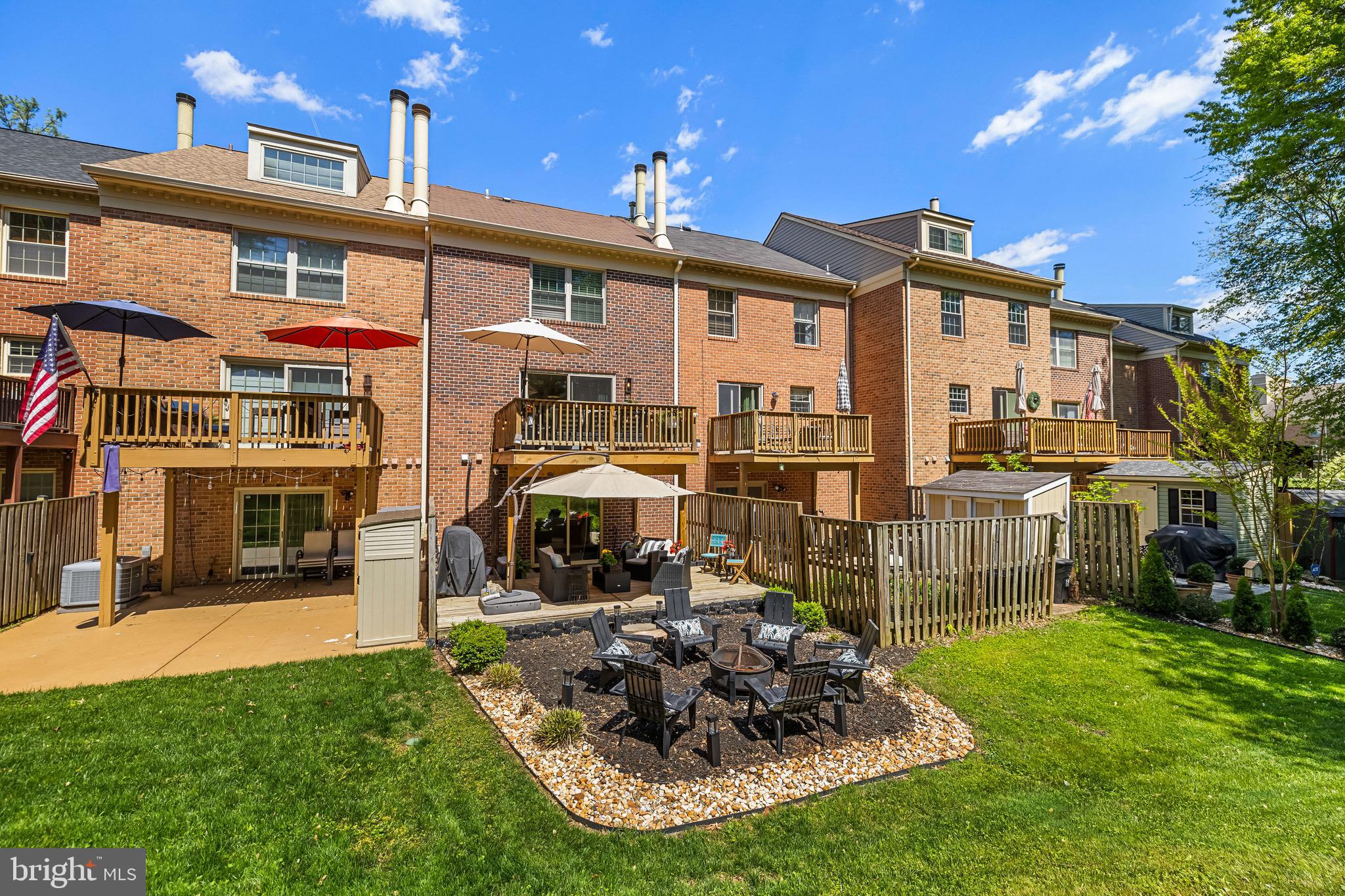 LOVETON FARMS - Residential