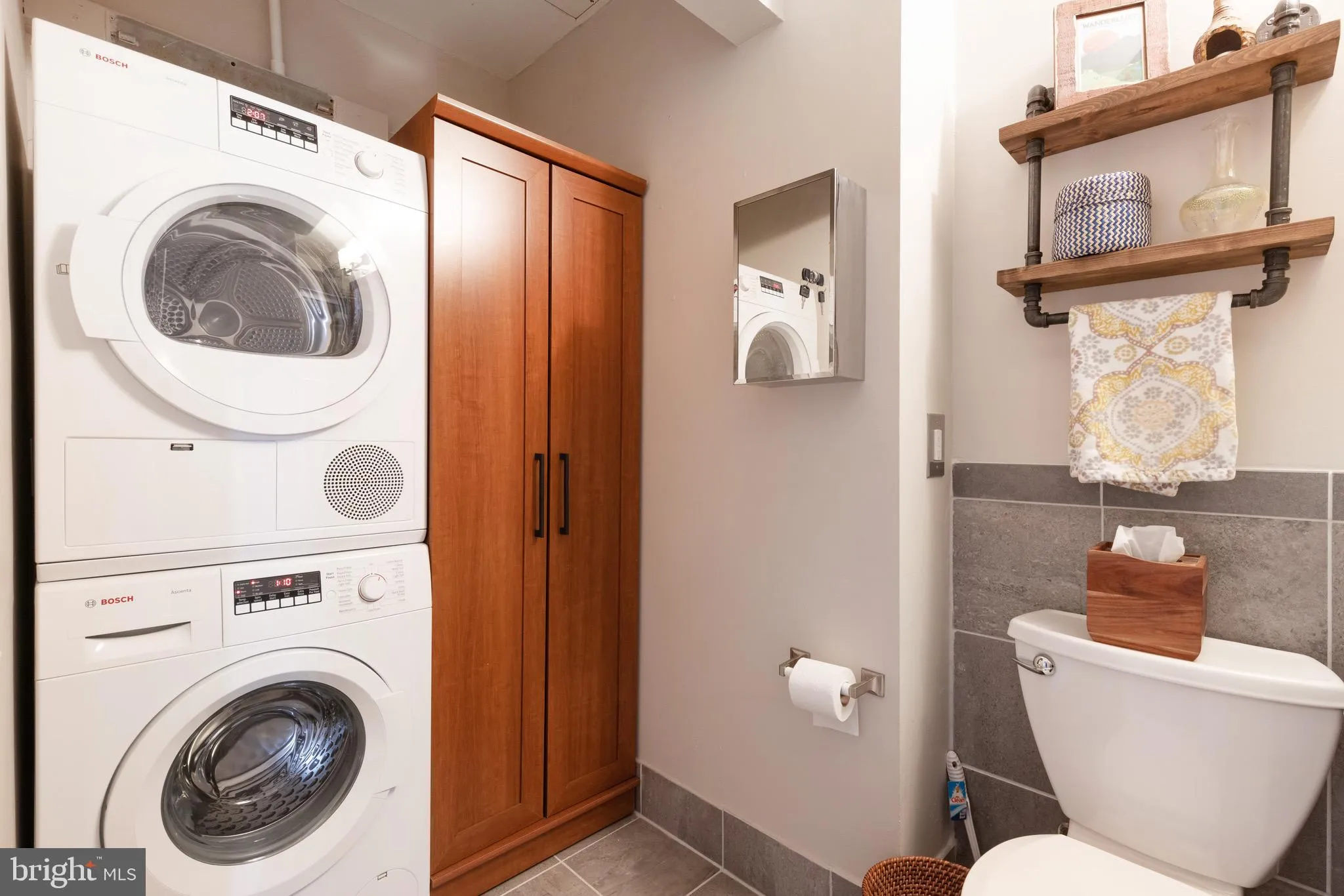 Philadelphia, Pennsylvania 19106, United States, 1 Bedroom Bedrooms, ,1 BathroomBathrooms,Residential,Active,148763