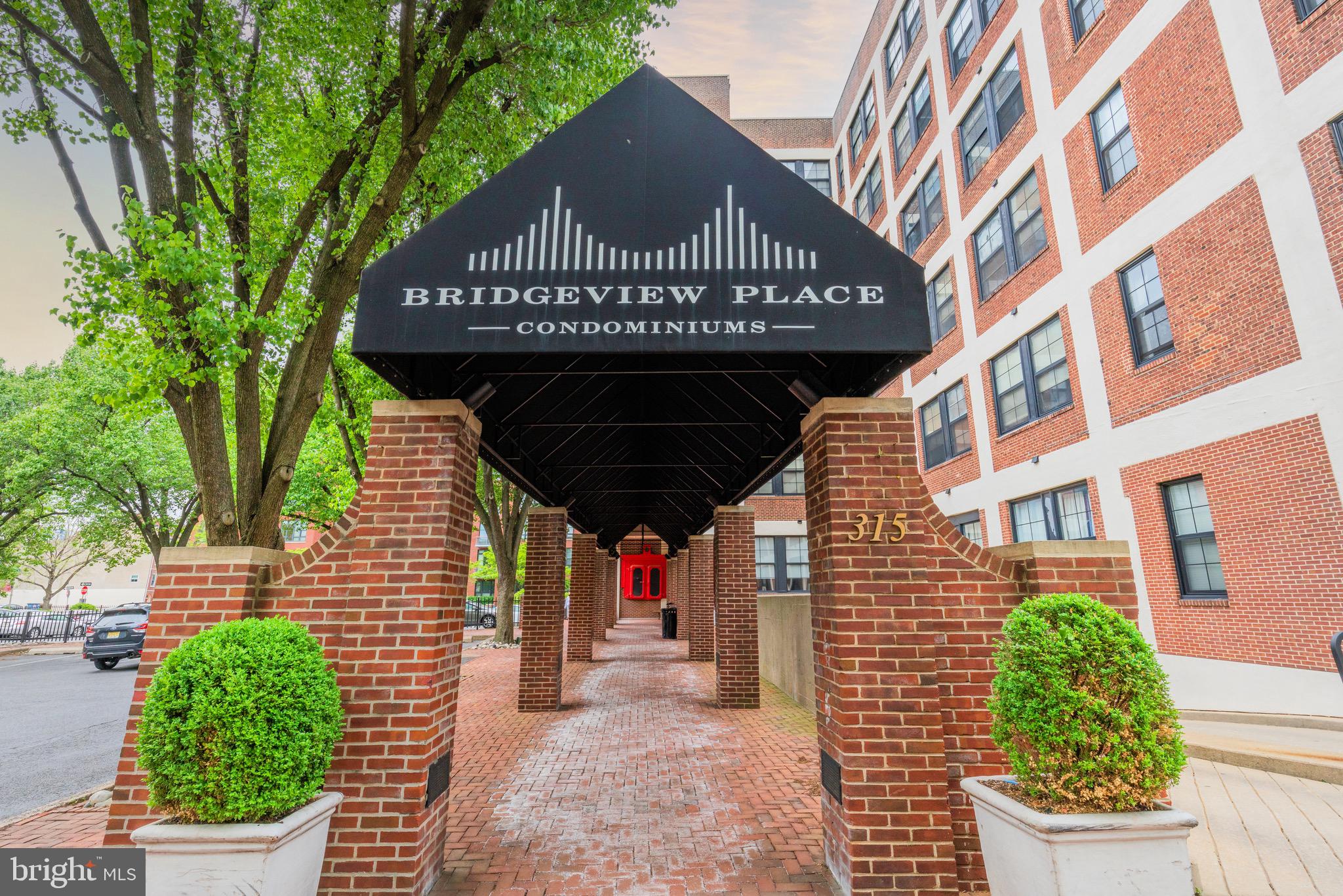 OLD CITY - Residential Lease