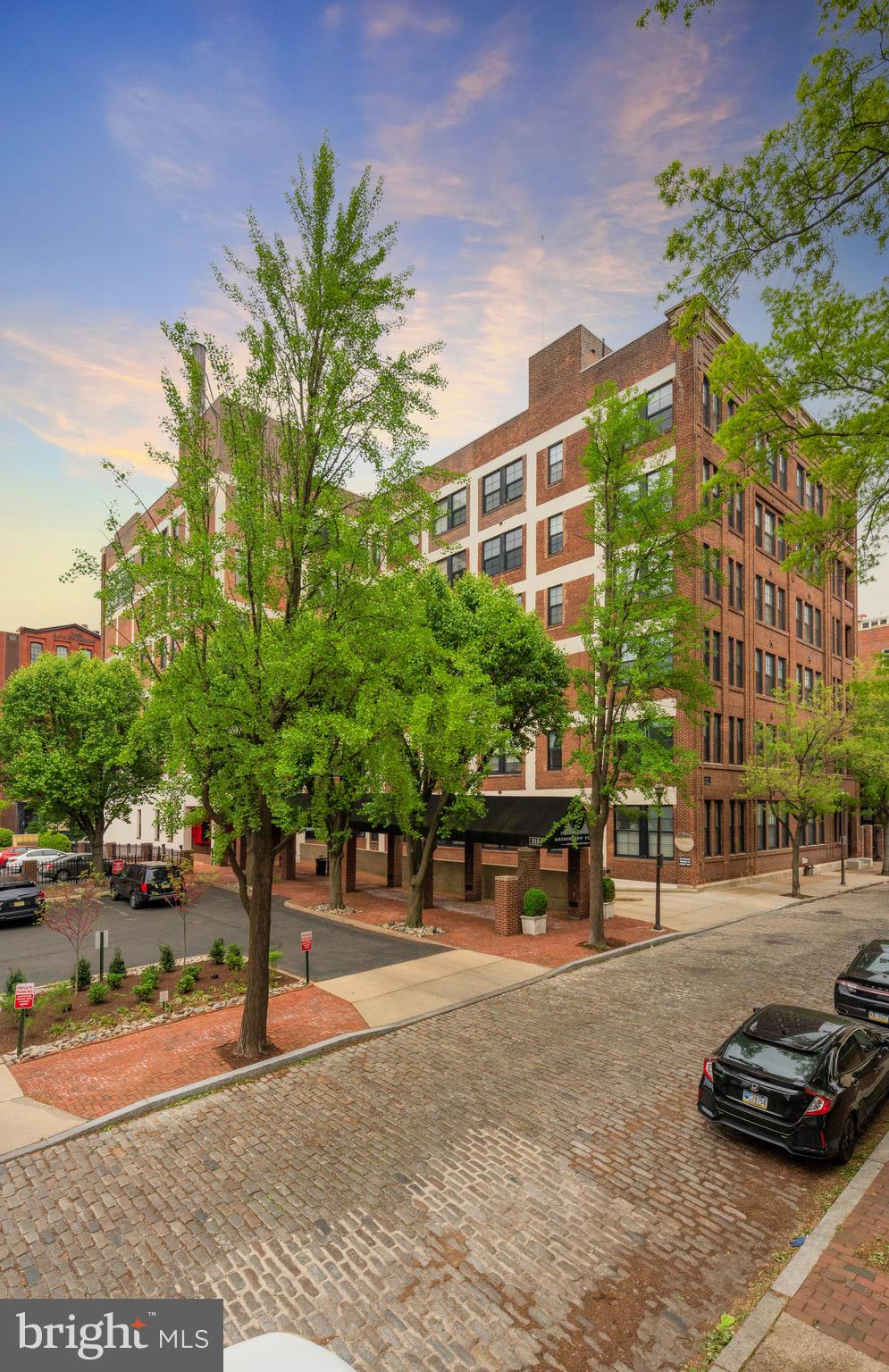 OLD CITY - Residential Lease