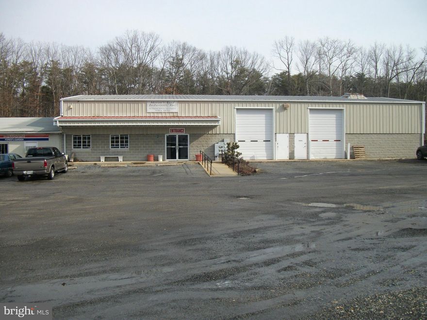 PRIME COMMERCIAL LAND, ZONE CM,CLASS C. STORAGE WAREHOUSE AND RETAIL SPACE. PROPERTY HAS $13,000 + INCOME EACH MONTH. TWO PARCELS SOLD AS ONE, OVER 7 ACRES, ADDRESS 17517 & 17515 INDIAN HEAD HWY, ACCOKEEK, MD. 20 MIN FROM CAPITAL BELTWAY, AIRPORTS, NATIONAL HARBOR, DC AND VA. THIS PROPERTY HAS GREAT POTENTIAL. WON'T LAST LONG, CALL FOR AN APPOINTMENT AND SHOWING.