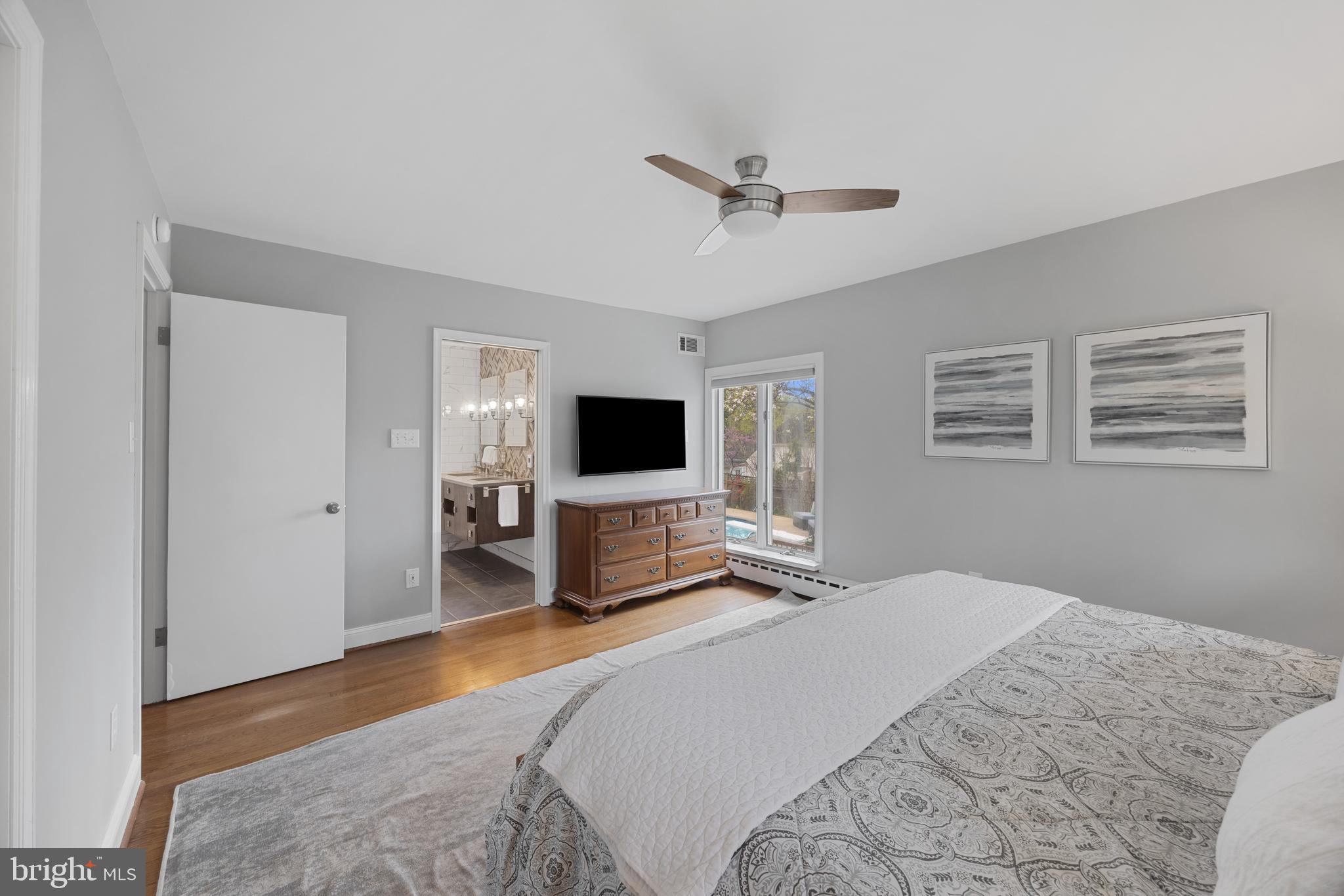 BUCKNELL MANOR - Residential