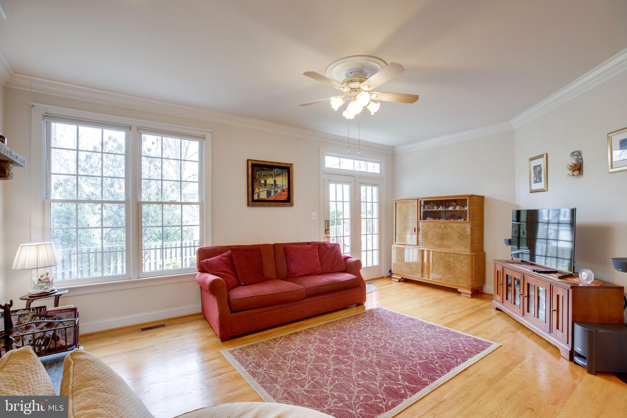 CHESTERBROOK WOODS - Residential