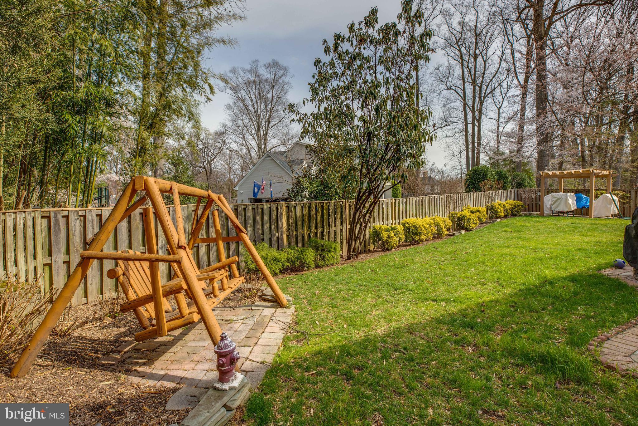 CHESTERBROOK WOODS - Residential