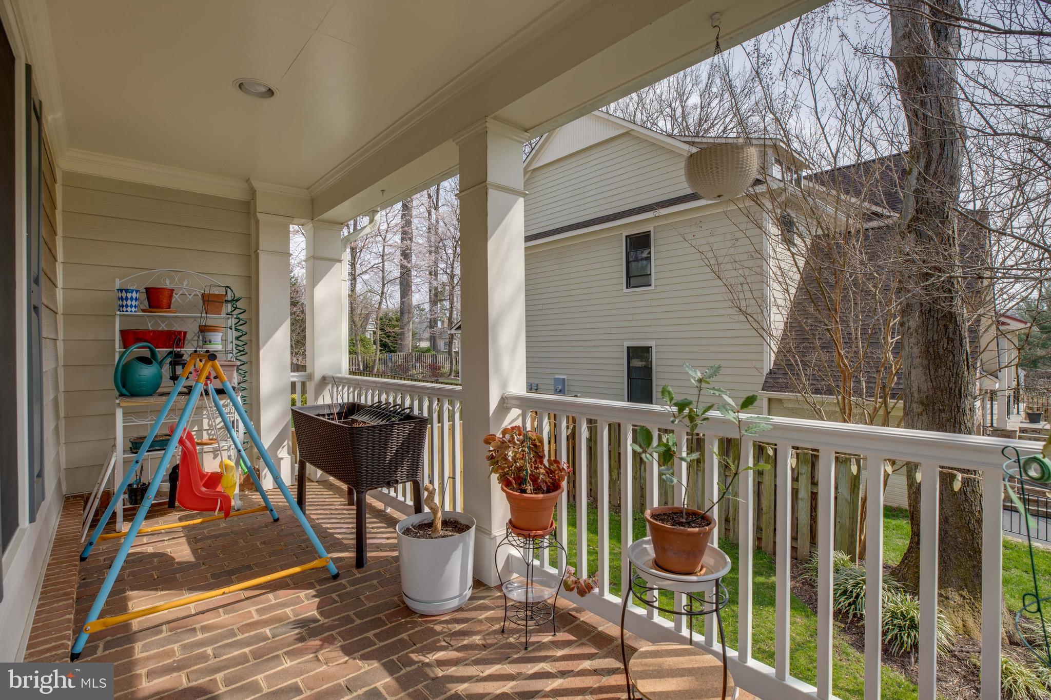 CHESTERBROOK WOODS - Residential
