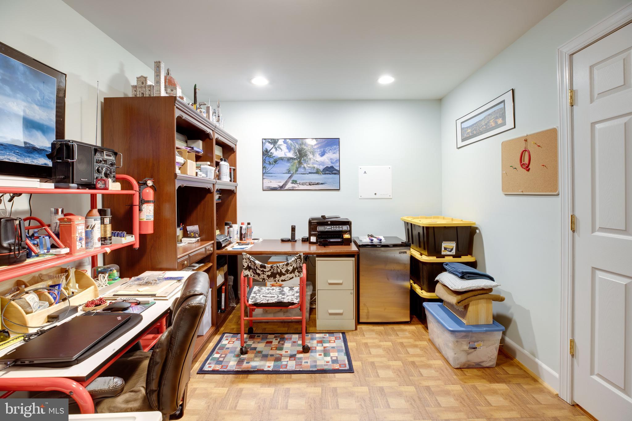 CHESTERBROOK WOODS - Residential