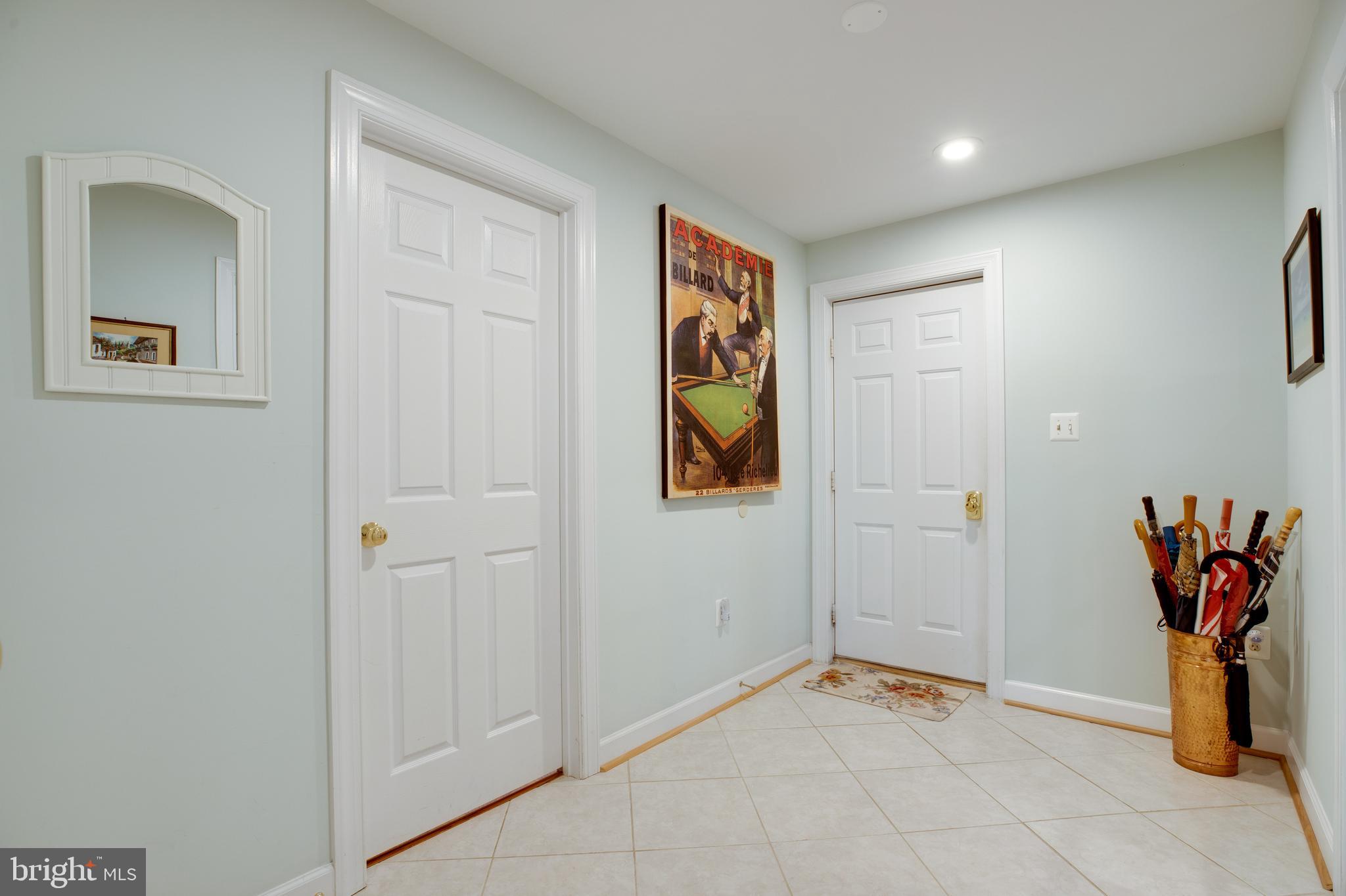 CHESTERBROOK WOODS - Residential