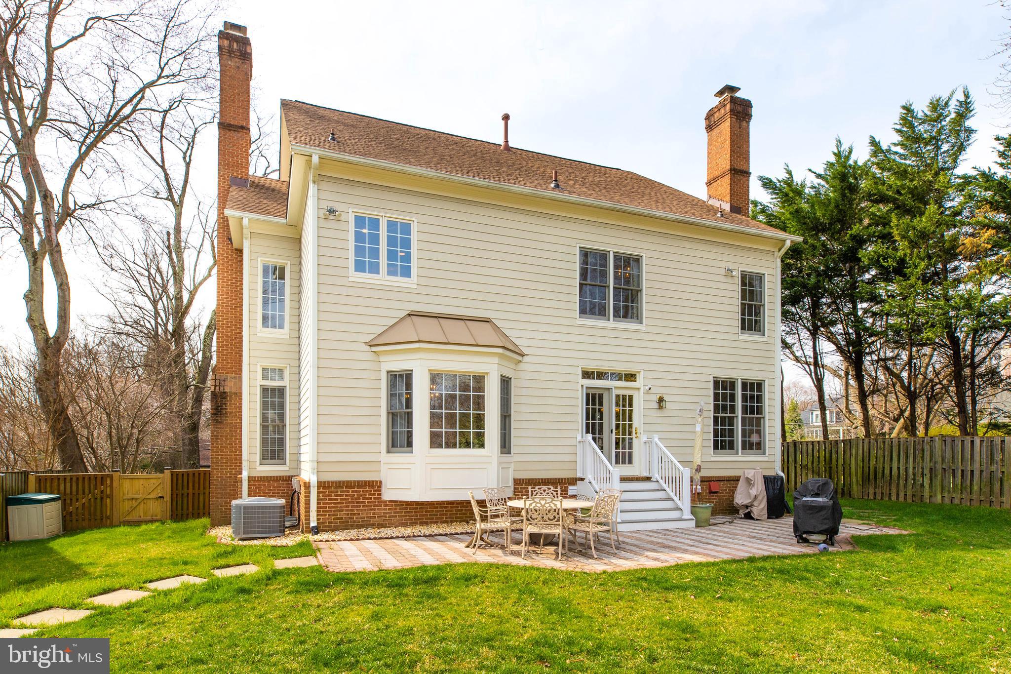 CHESTERBROOK WOODS - Residential