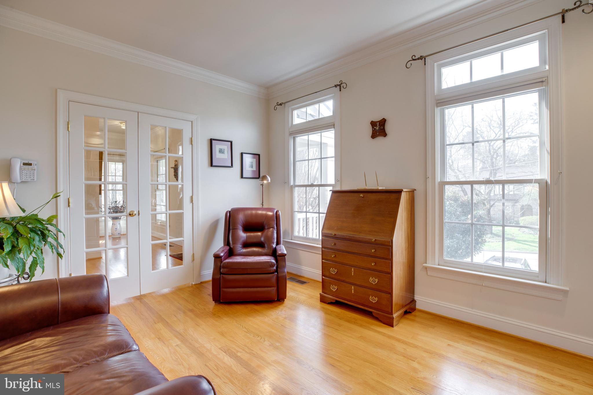 CHESTERBROOK WOODS - Residential