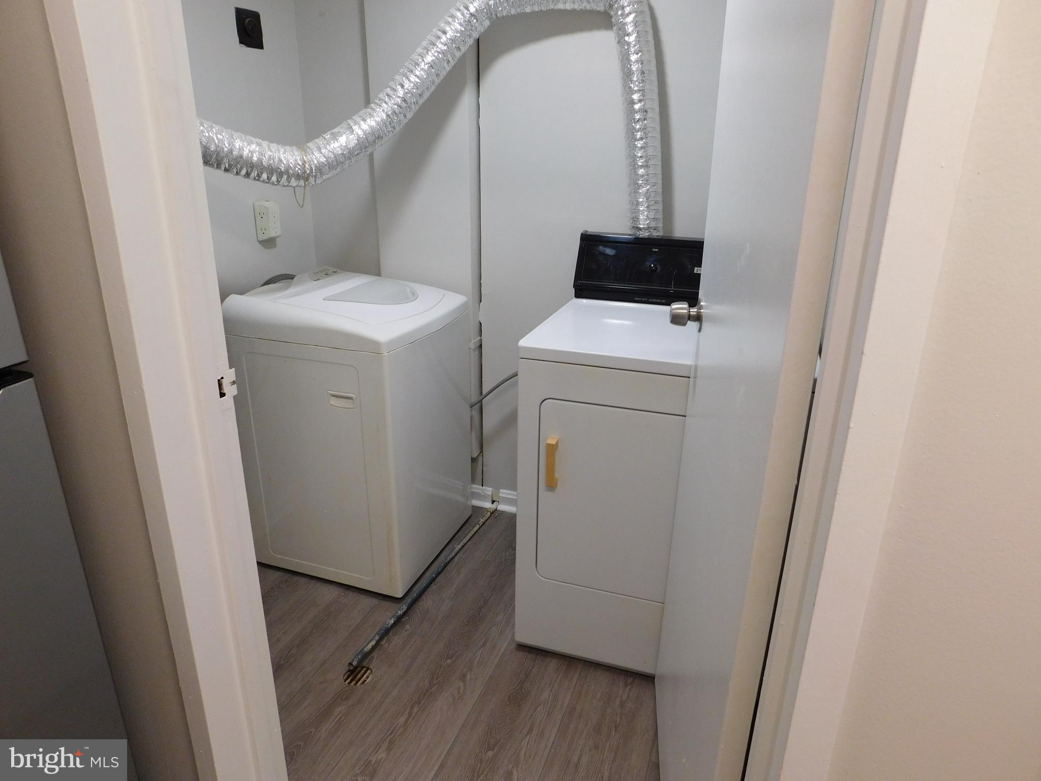 TERRACE TOWNE HOMES OF GUNSTON - Residential