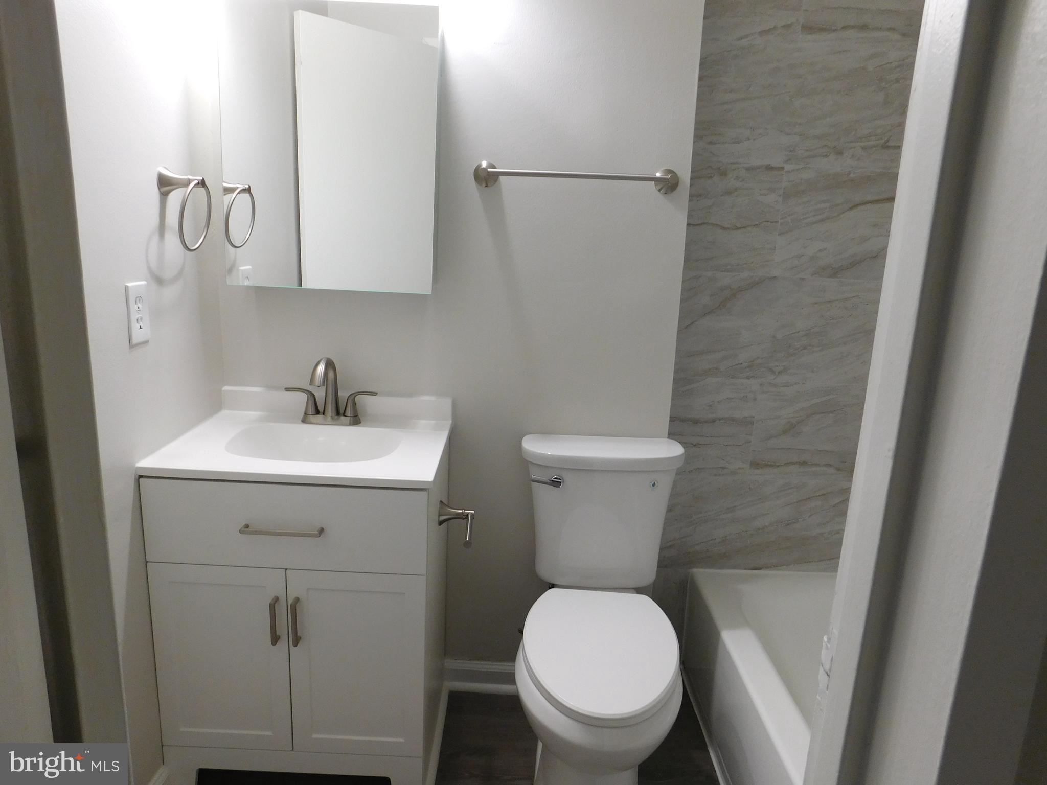 TERRACE TOWNE HOMES OF GUNSTON - Residential