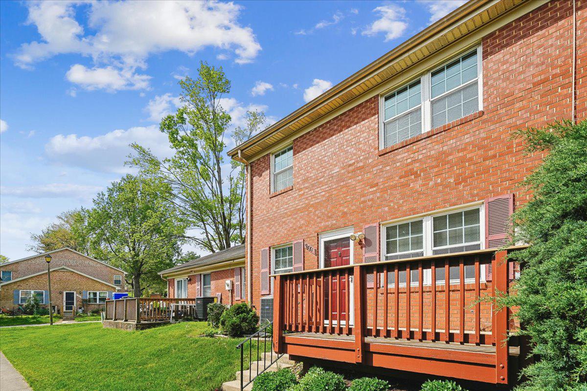 TERRACE TOWNE HOMES OF GUNSTON - Residential