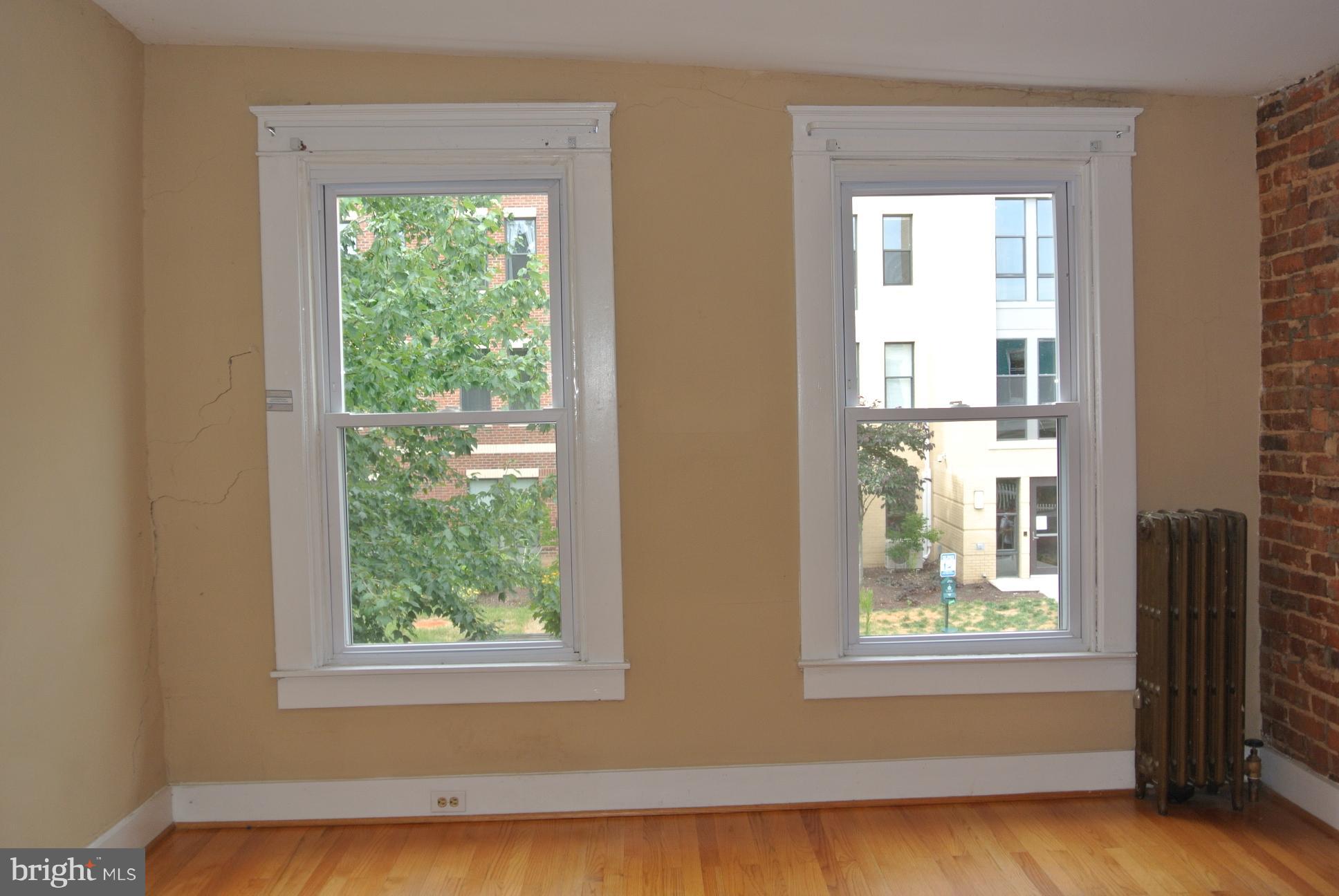 HAMPDEN HISTORIC DISTRICT - Residential Lease