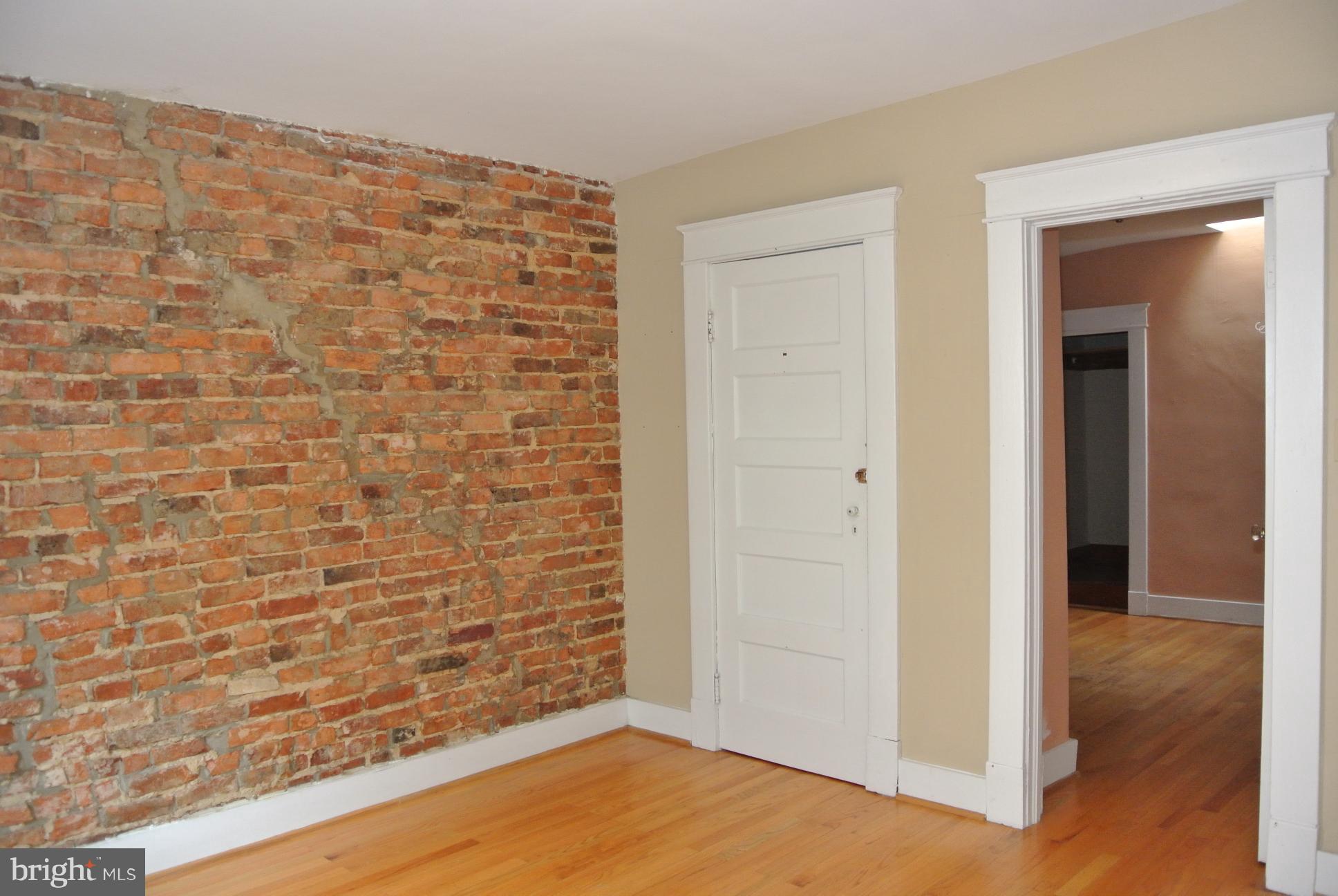 HAMPDEN HISTORIC DISTRICT - Residential Lease